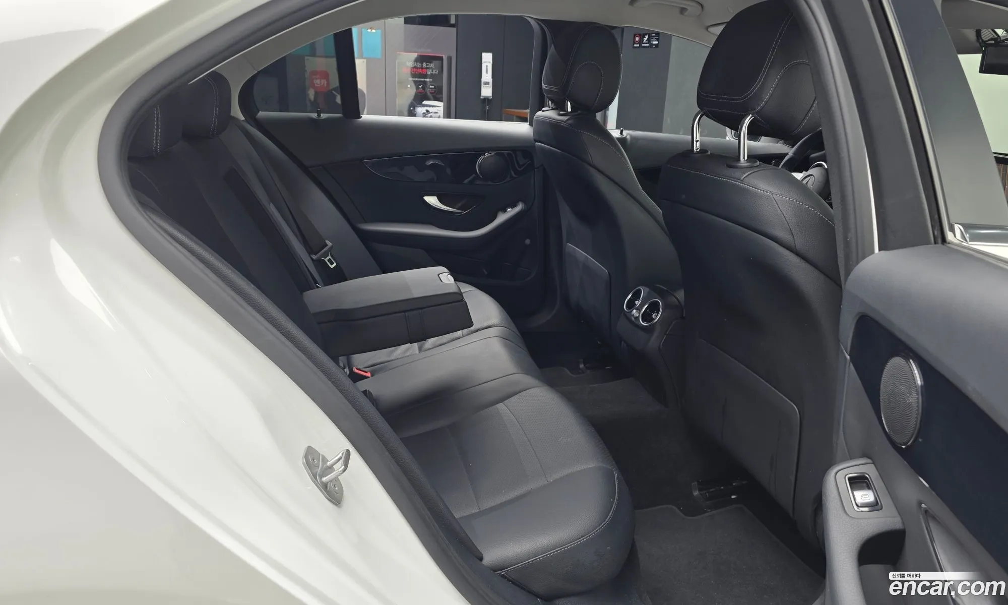 Mercedes-Benz C-Class W205 2019 — 6