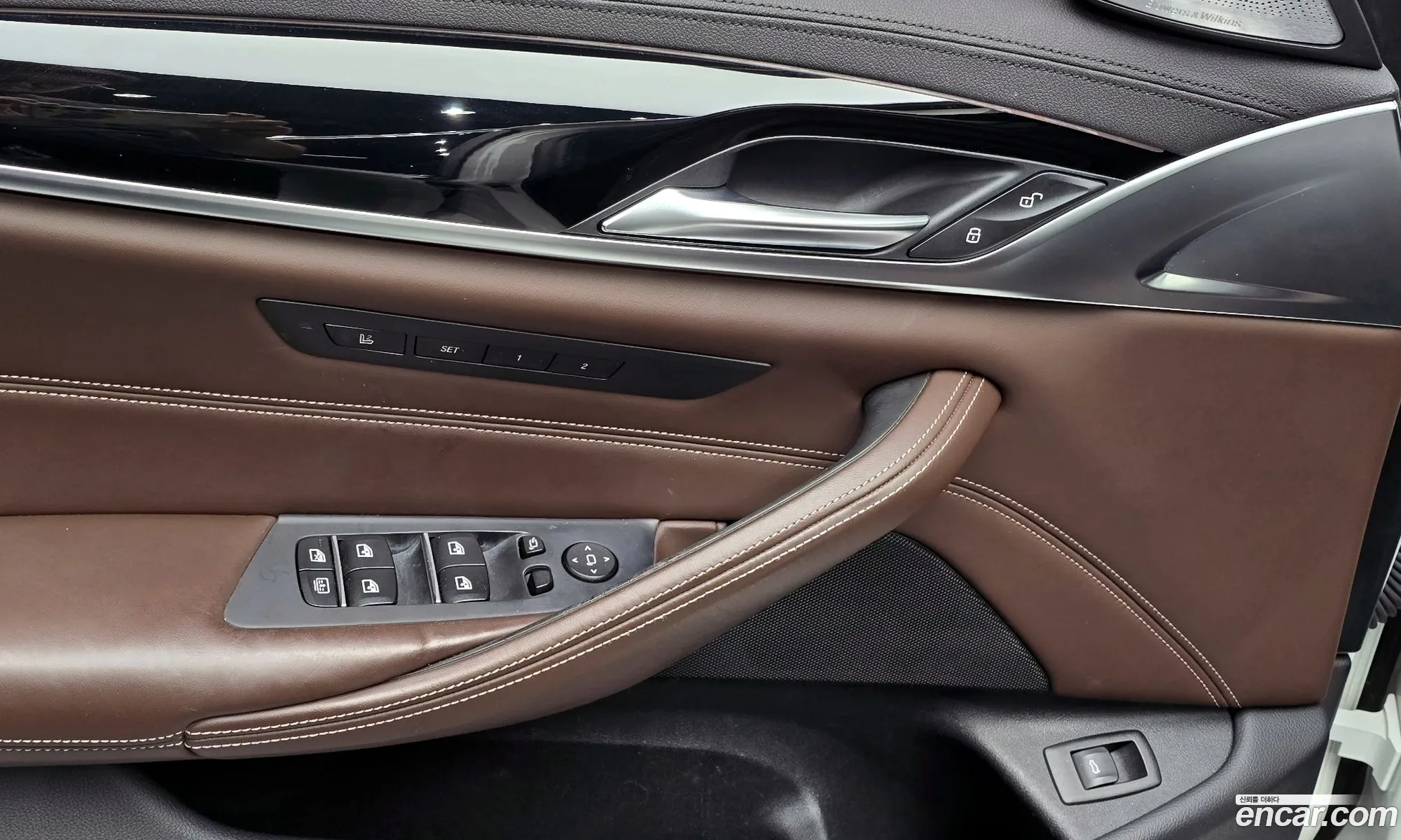 BMW 5 Series 2018 — 28