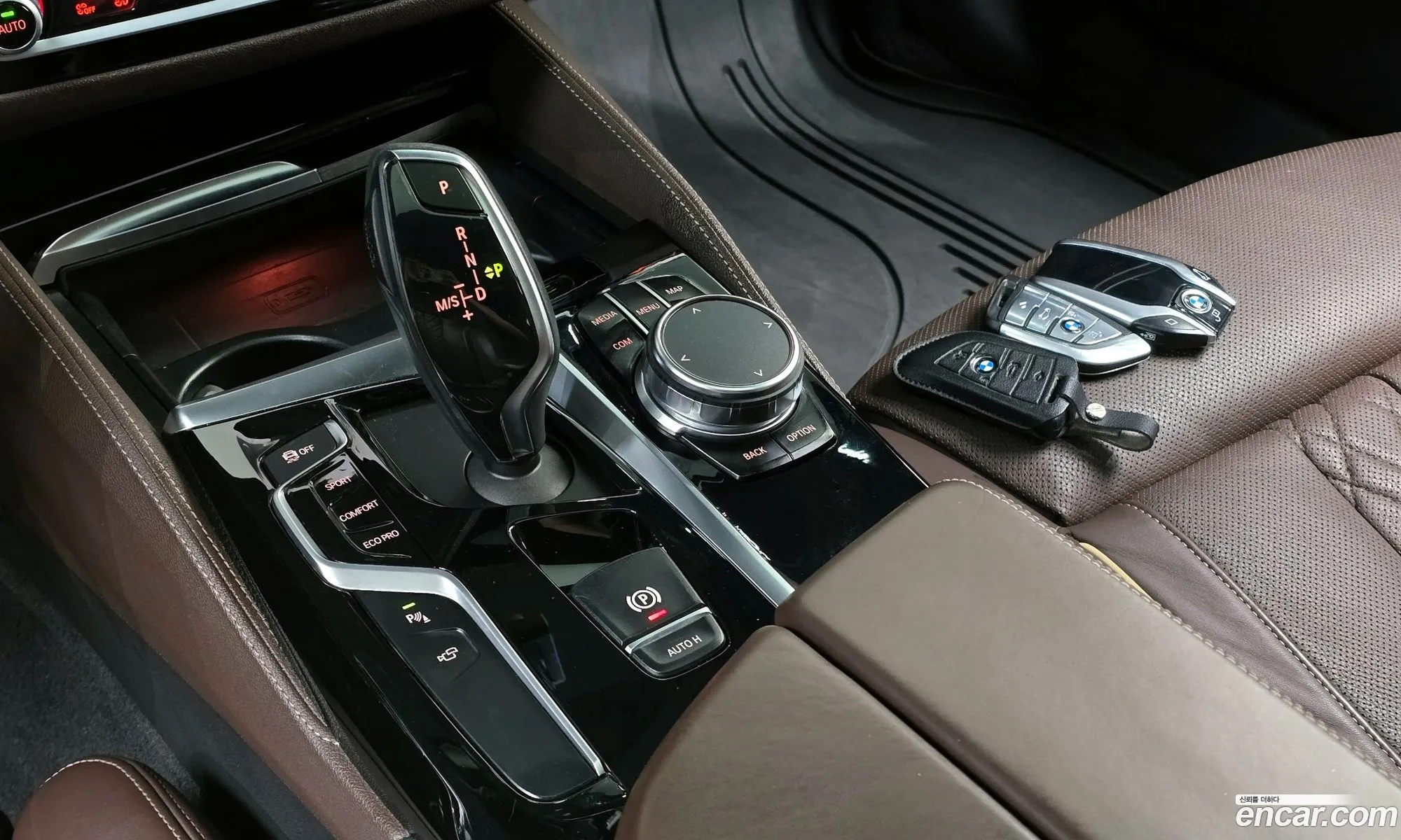 BMW 5 Series 2018 — 27