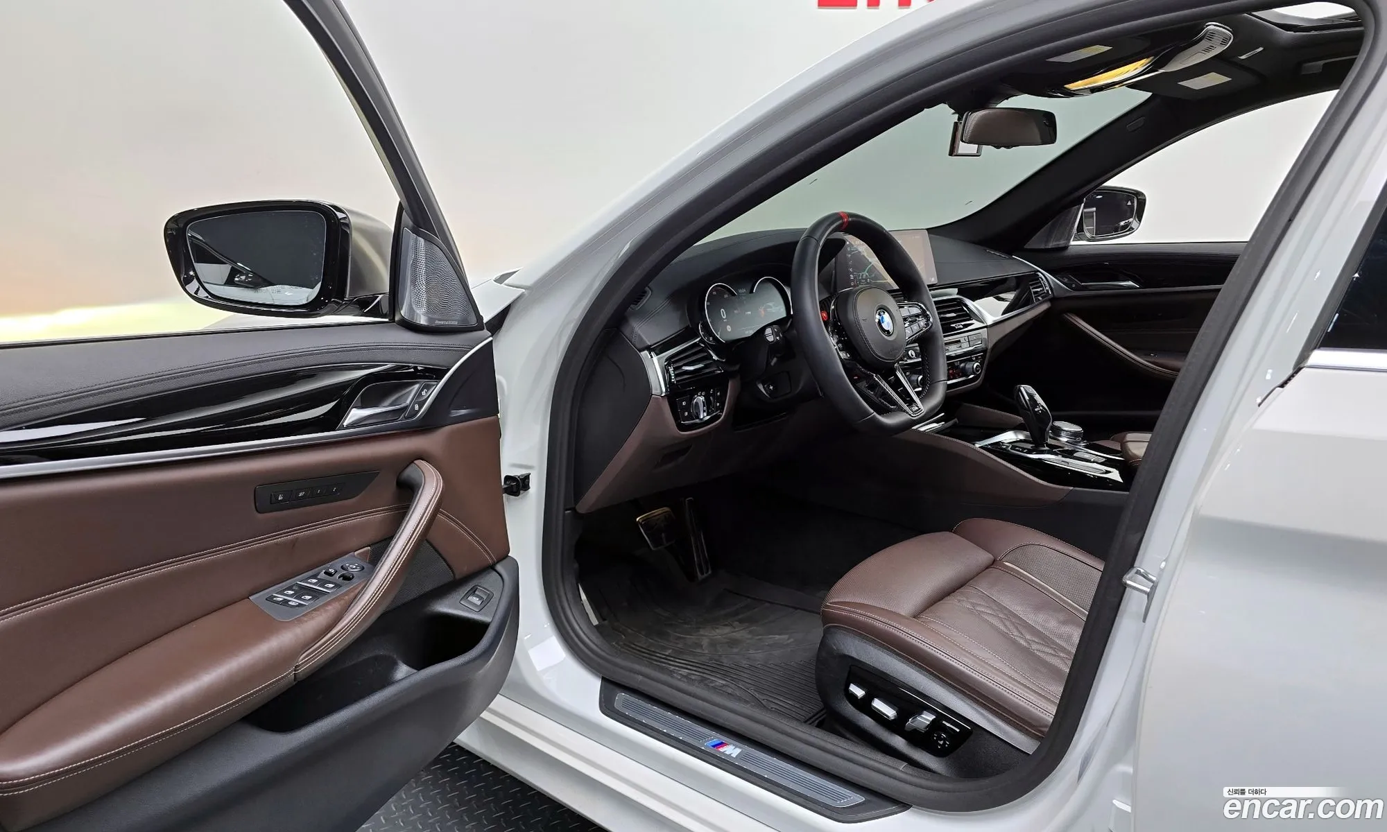 BMW 5 Series 2018 — 16