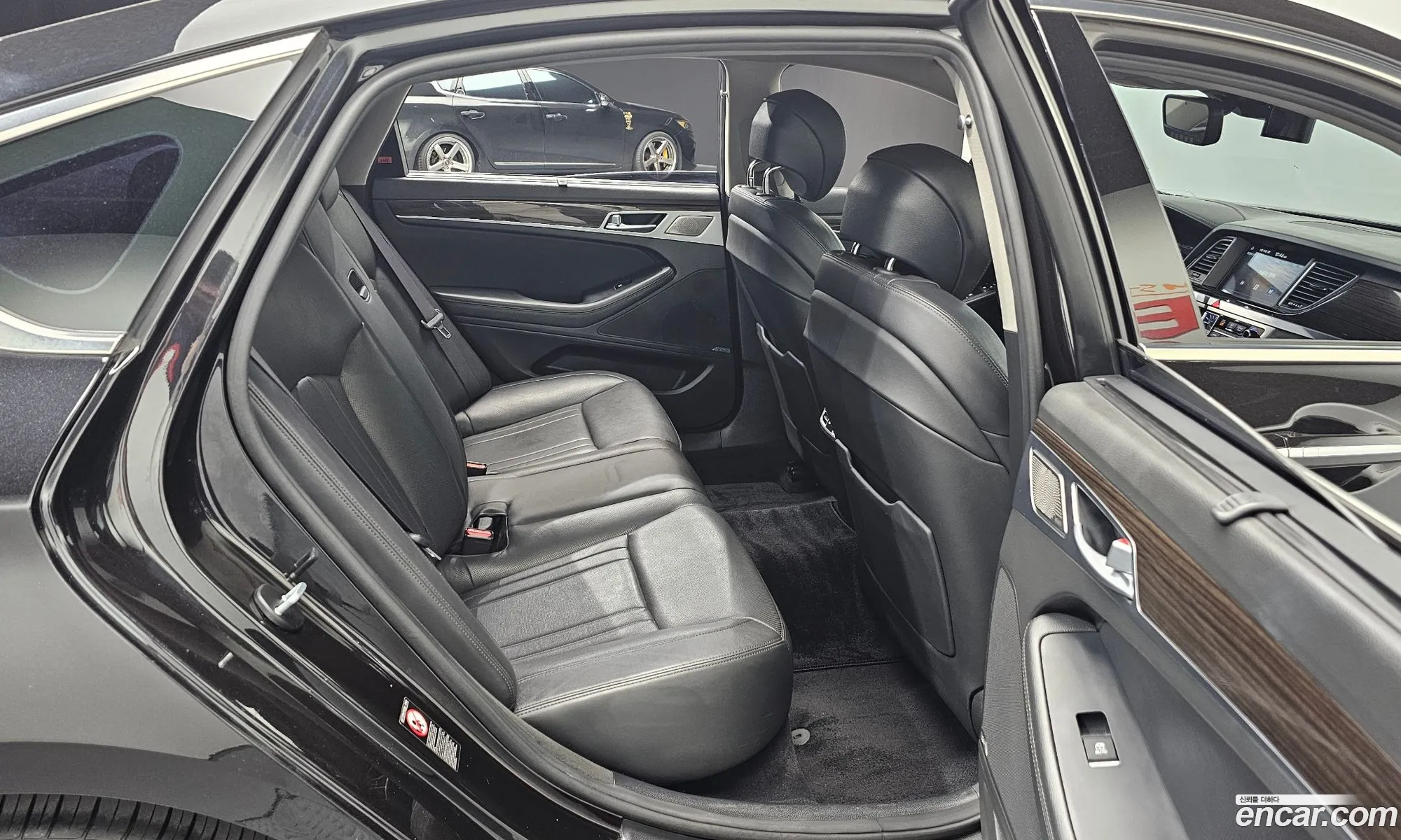 Genesis G80 2019 — 15