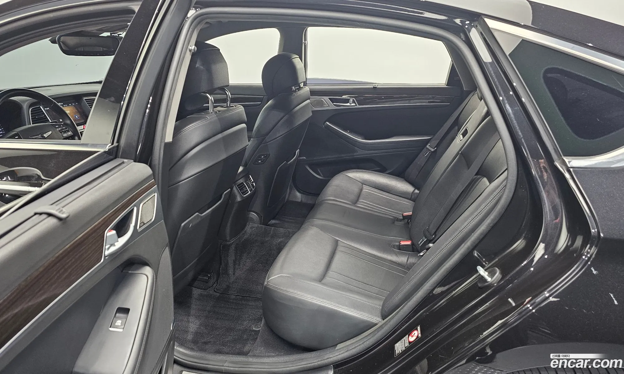 Genesis G80 2019 — 9