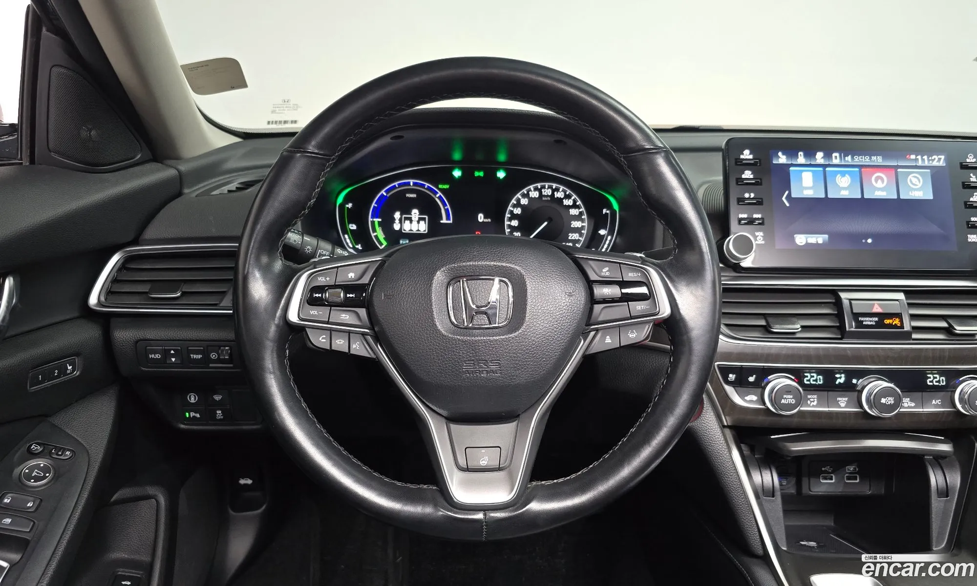 Honda Accord 10th Gen 2021 — 11