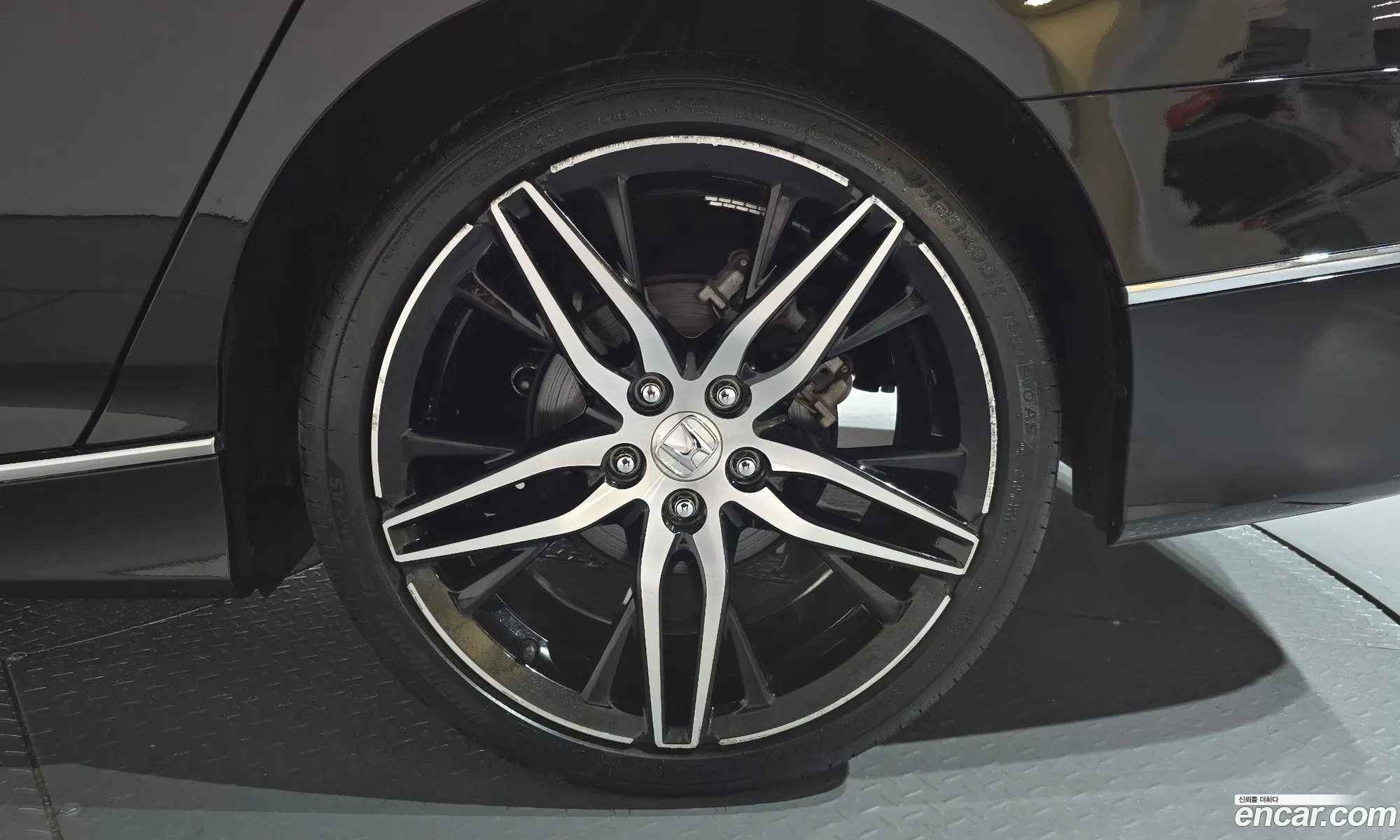 Honda Accord 10th Gen 2021 — 16