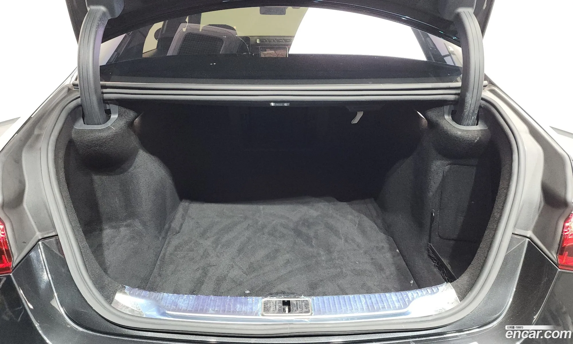 Mercedes-Benz S-Class W223 2021 — 24