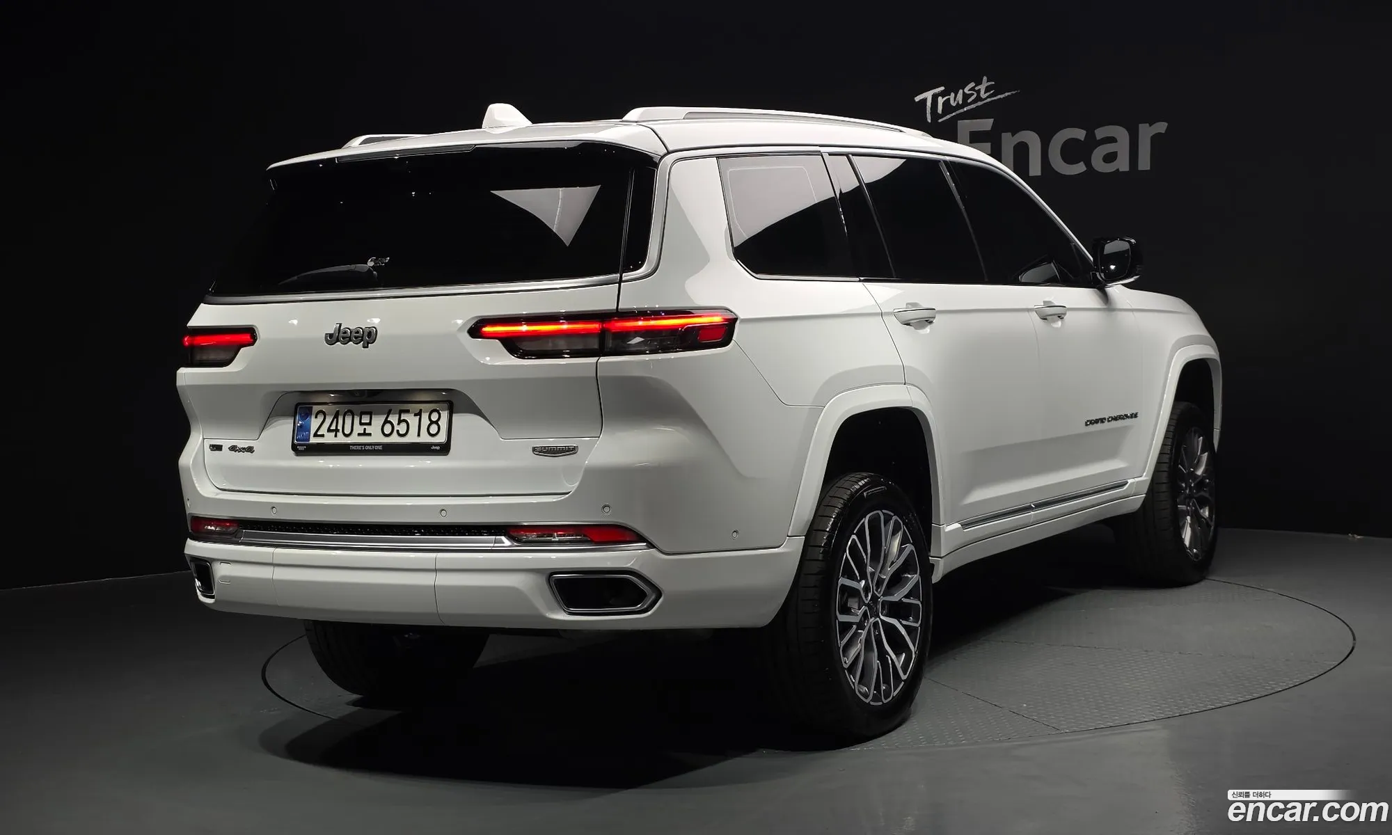 Jeep Grand Cherokee 2023 — 8