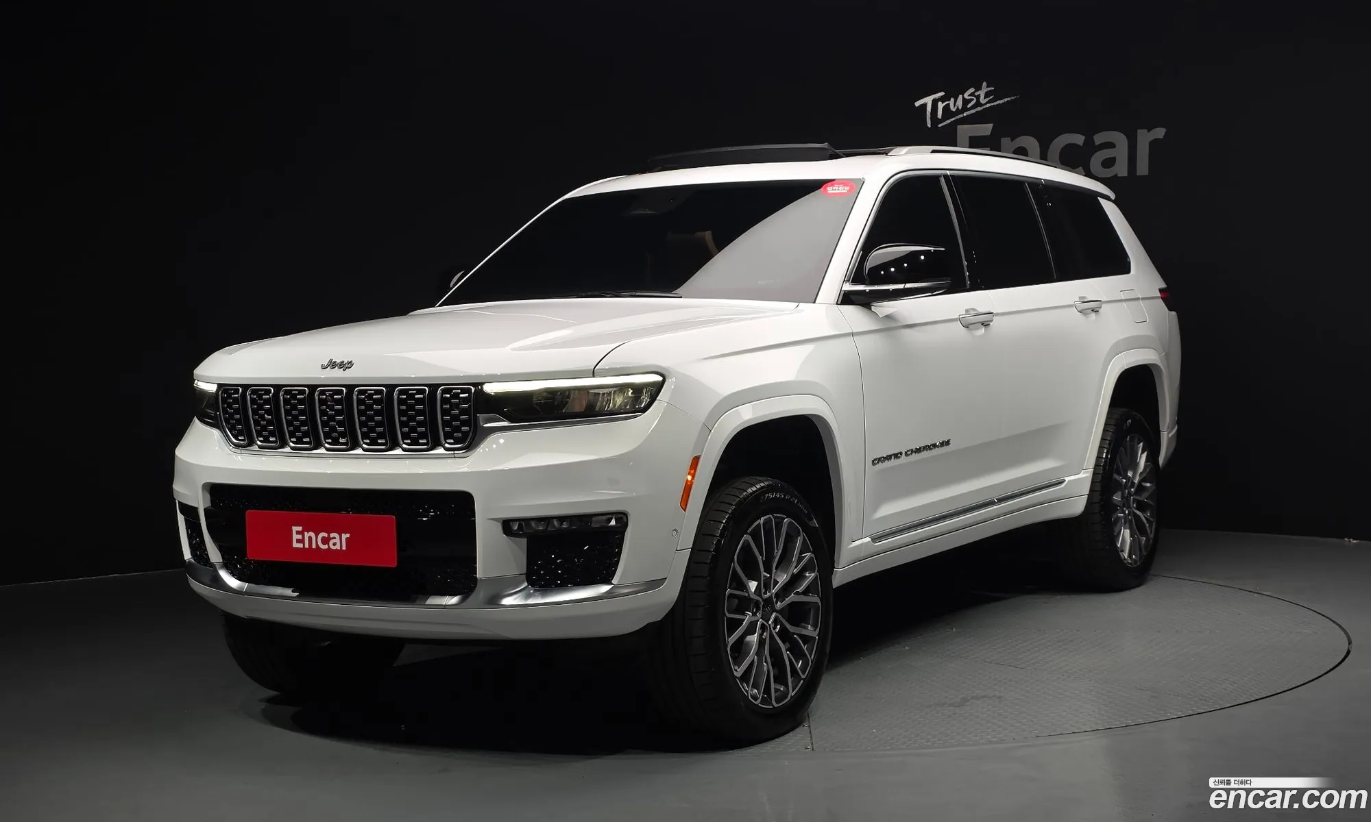 Jeep Grand Cherokee 2023 — 22