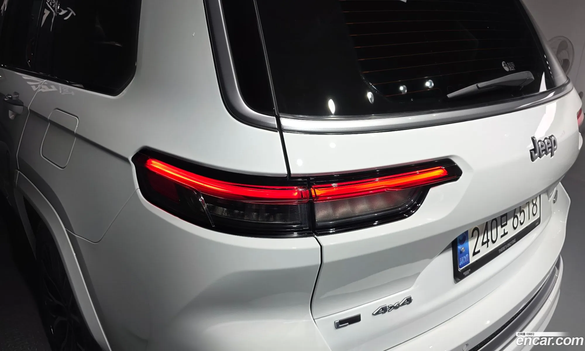 Jeep Grand Cherokee 2023 — 12