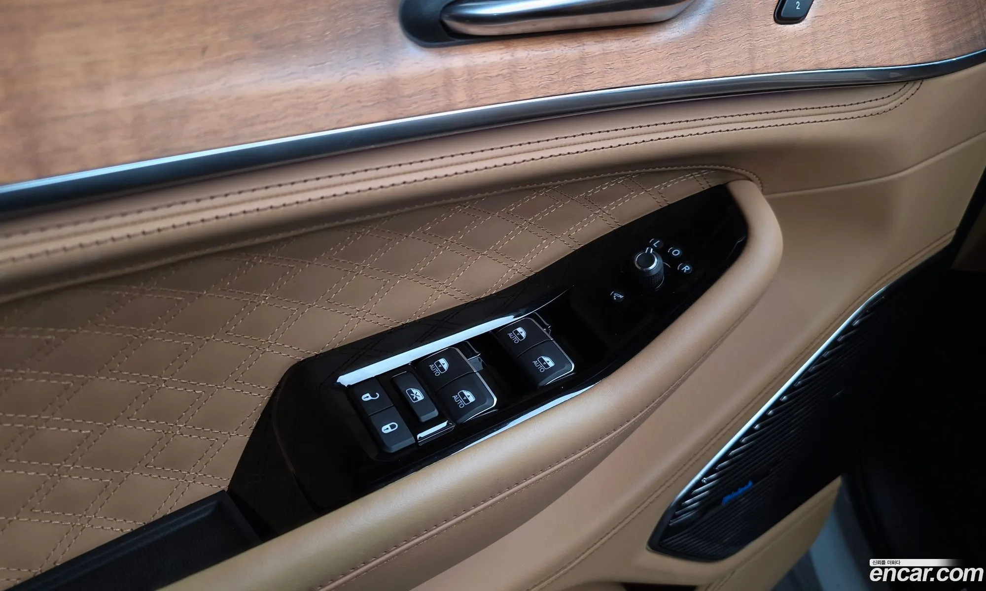 Jeep Grand Cherokee 2023 — 33