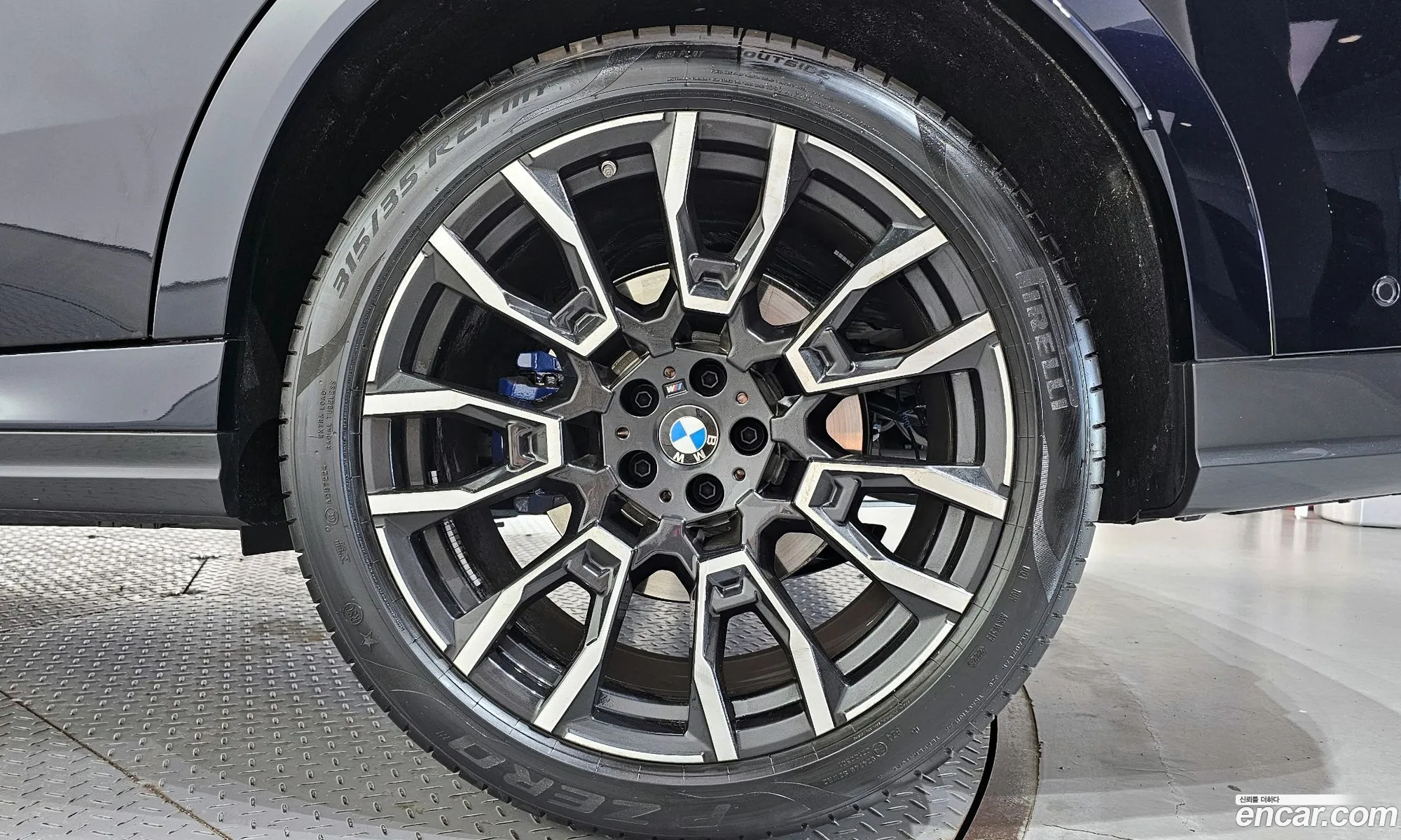 BMW X6 2025 — 2