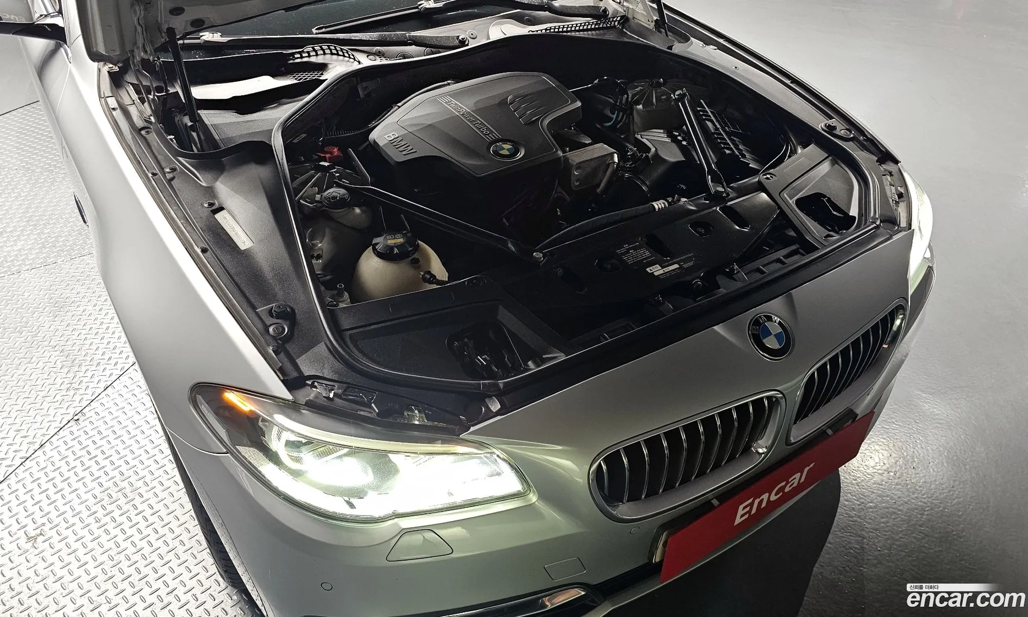 BMW 5 Series 2014 WBA5A7108ED815571 — 4