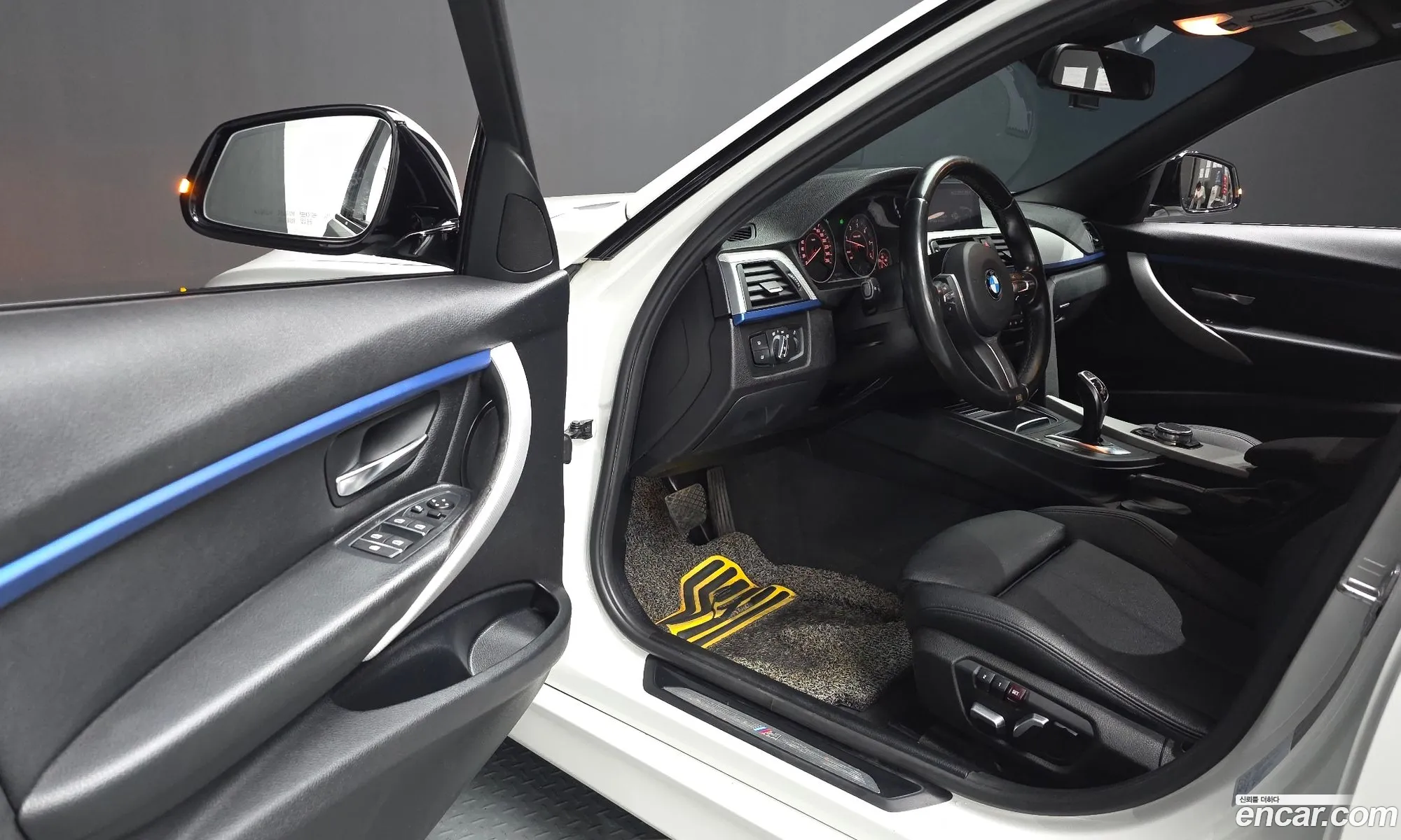 BMW 3 Series 2017 WBA8C5109HK855296 — 18