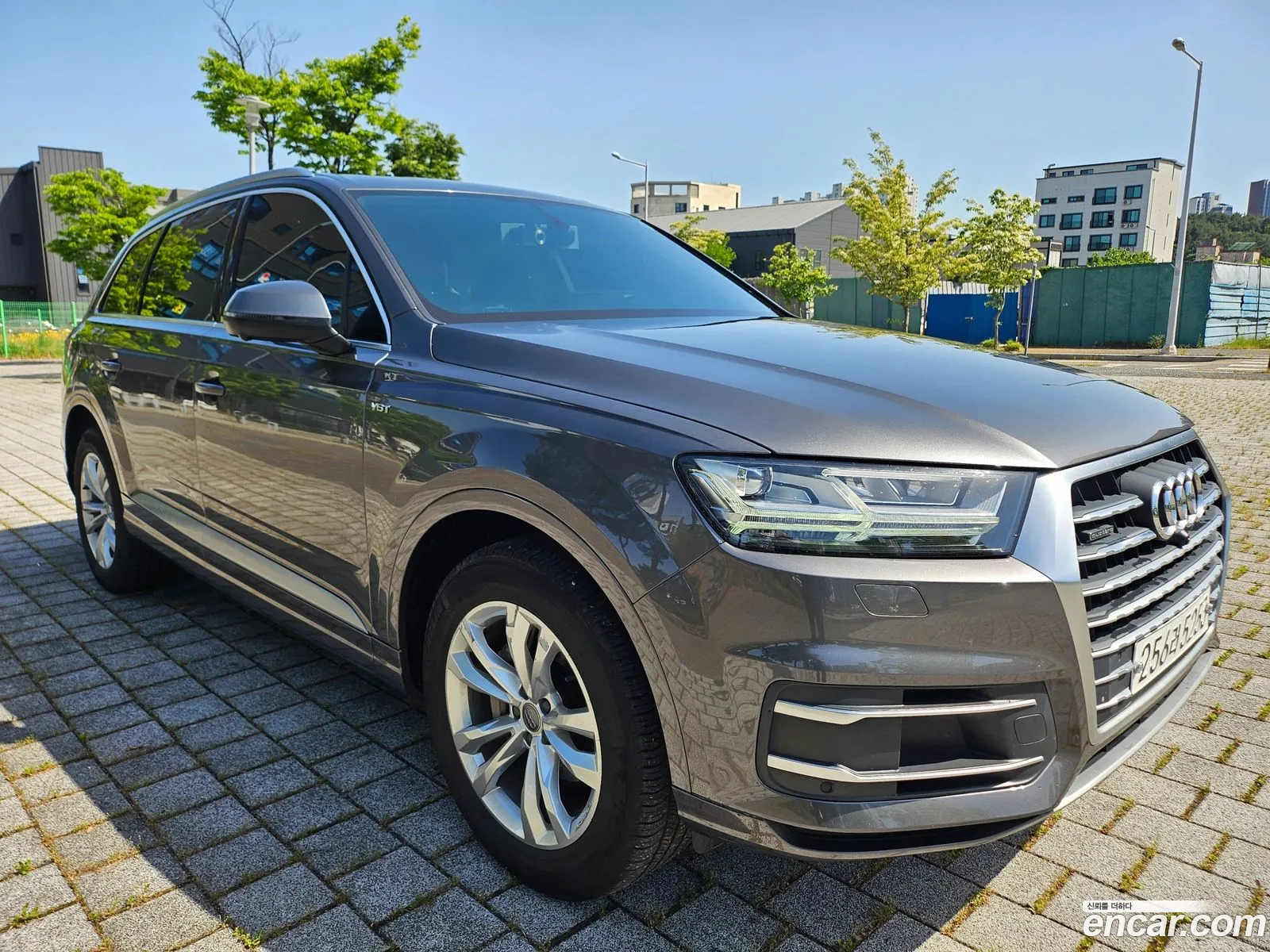 Audi Q7 2019 — 7