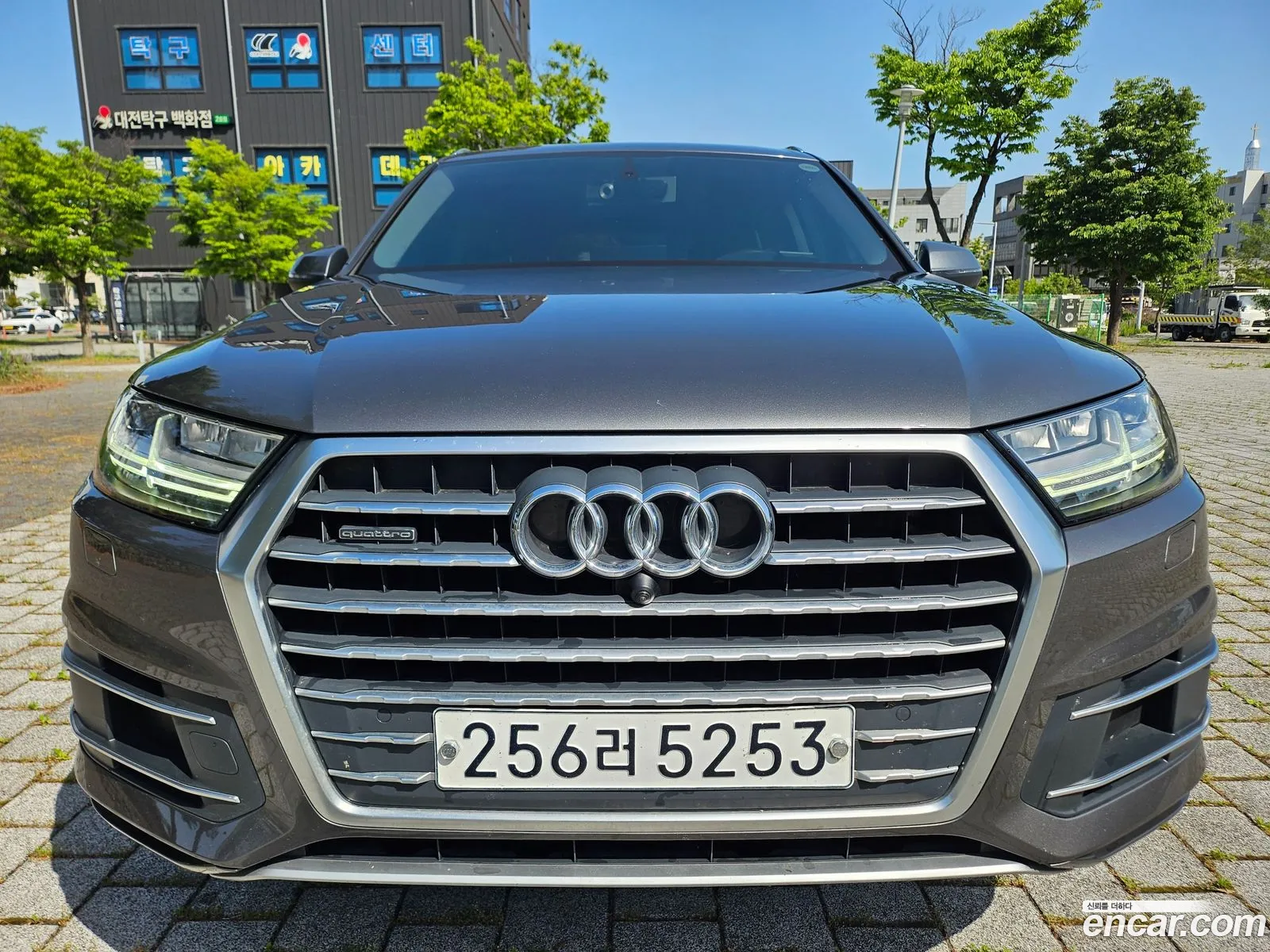 Audi Q7 2019 — 8