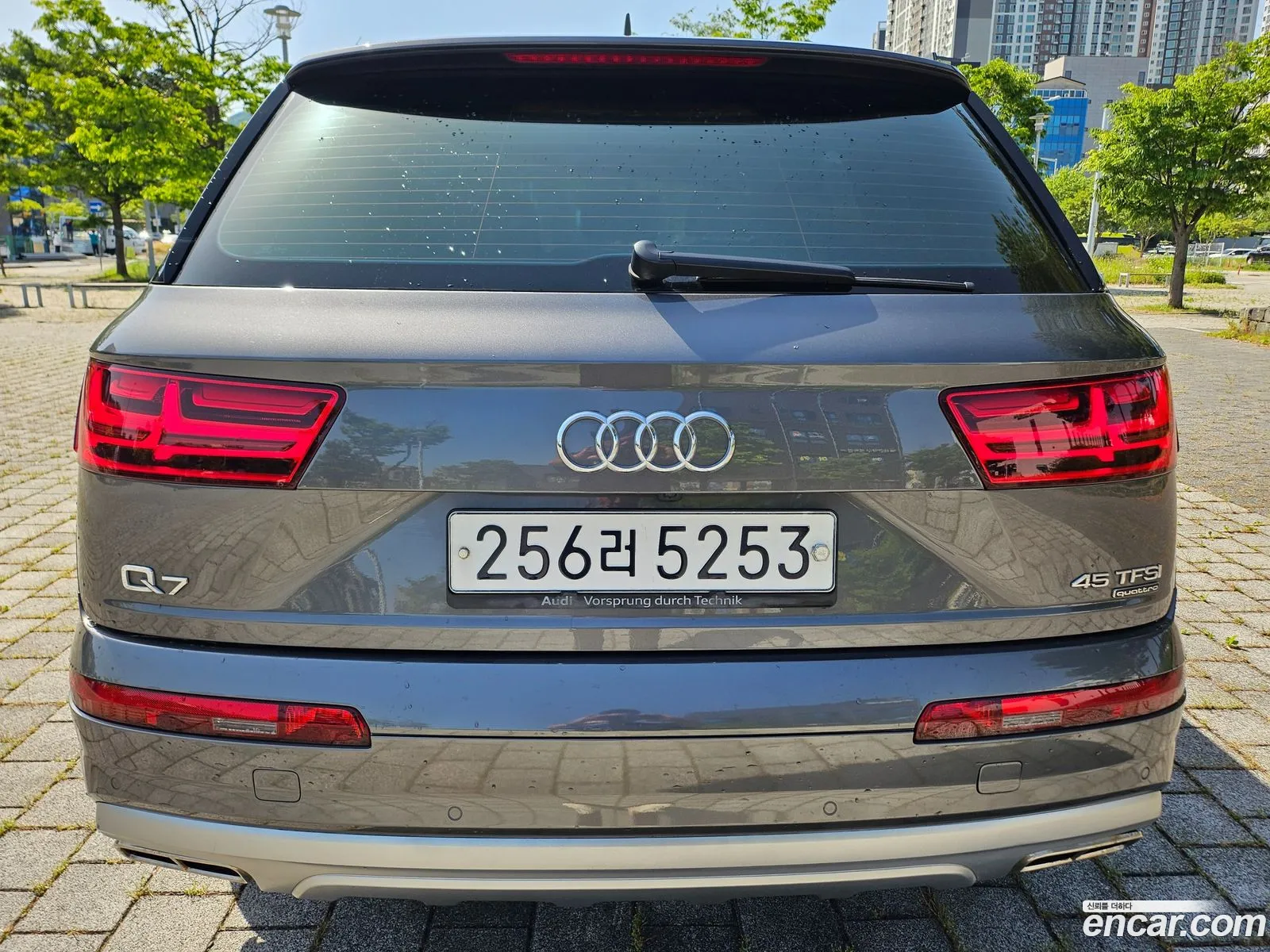 Audi Q7 2019 — 15