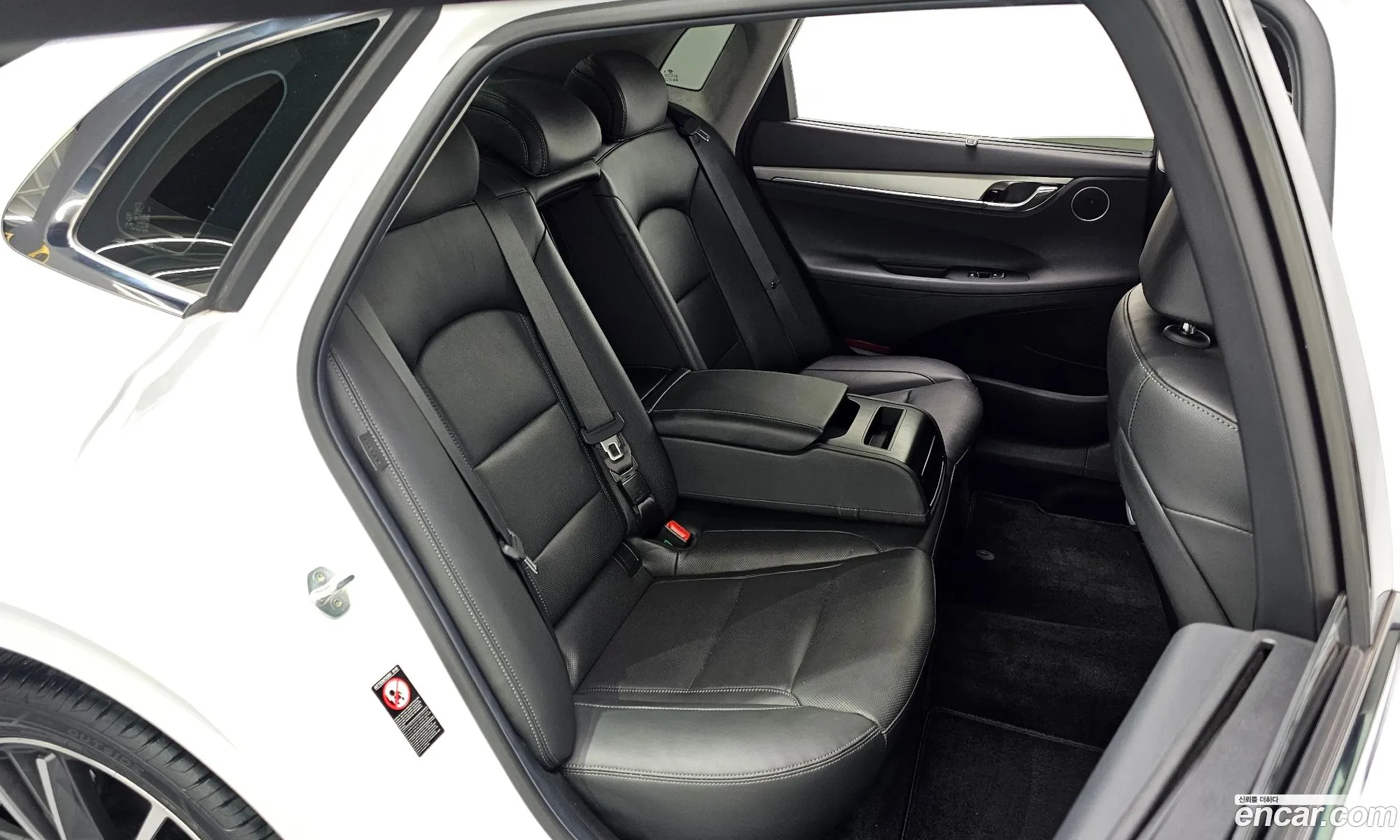 Hyundai Grandeur IG 2022 — 14