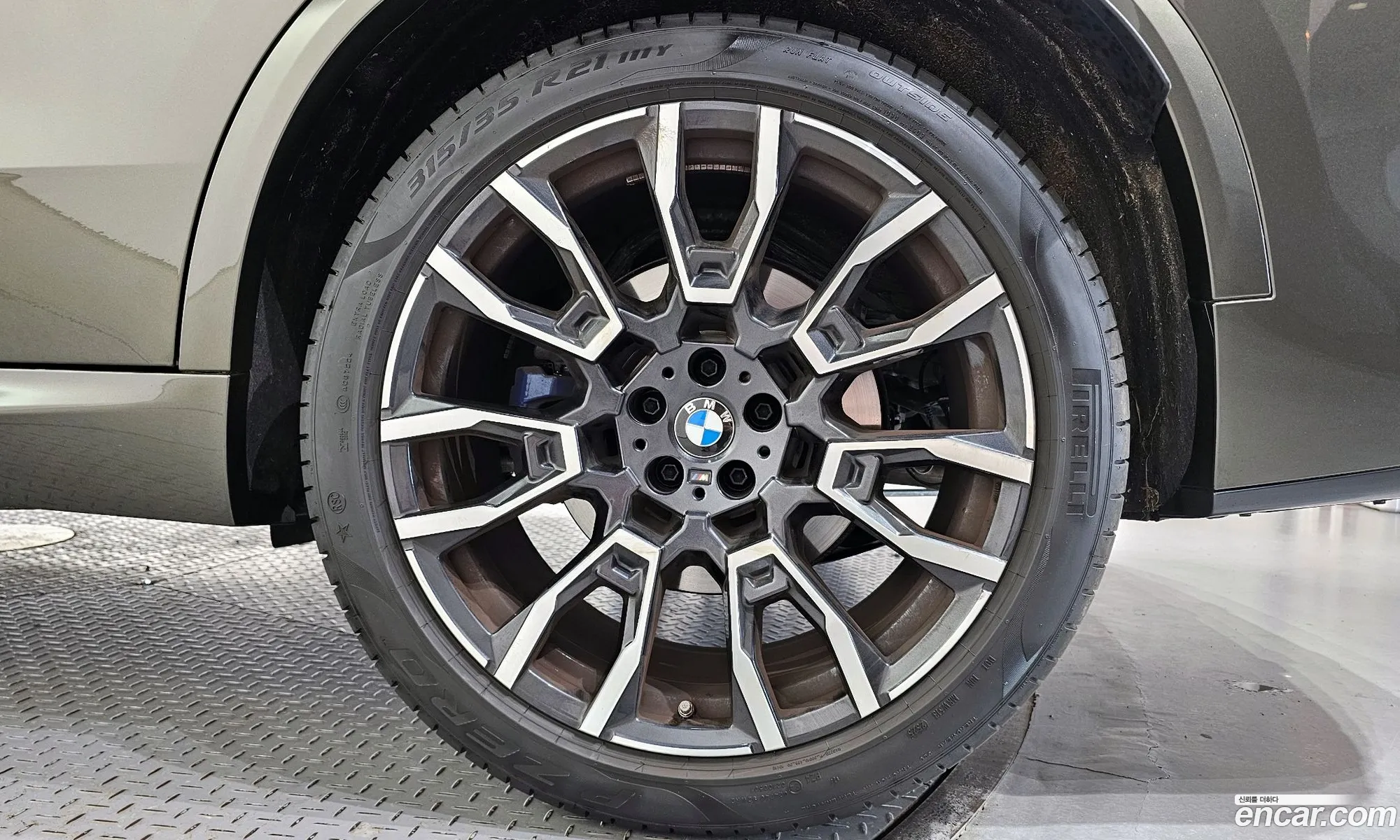 BMW X5 2025 WBA11EV01T9175135 — 13