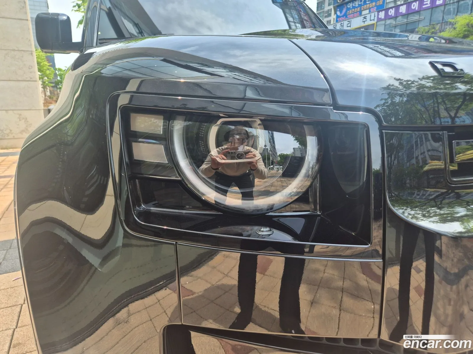 Land Rover Defender 2026 — 8