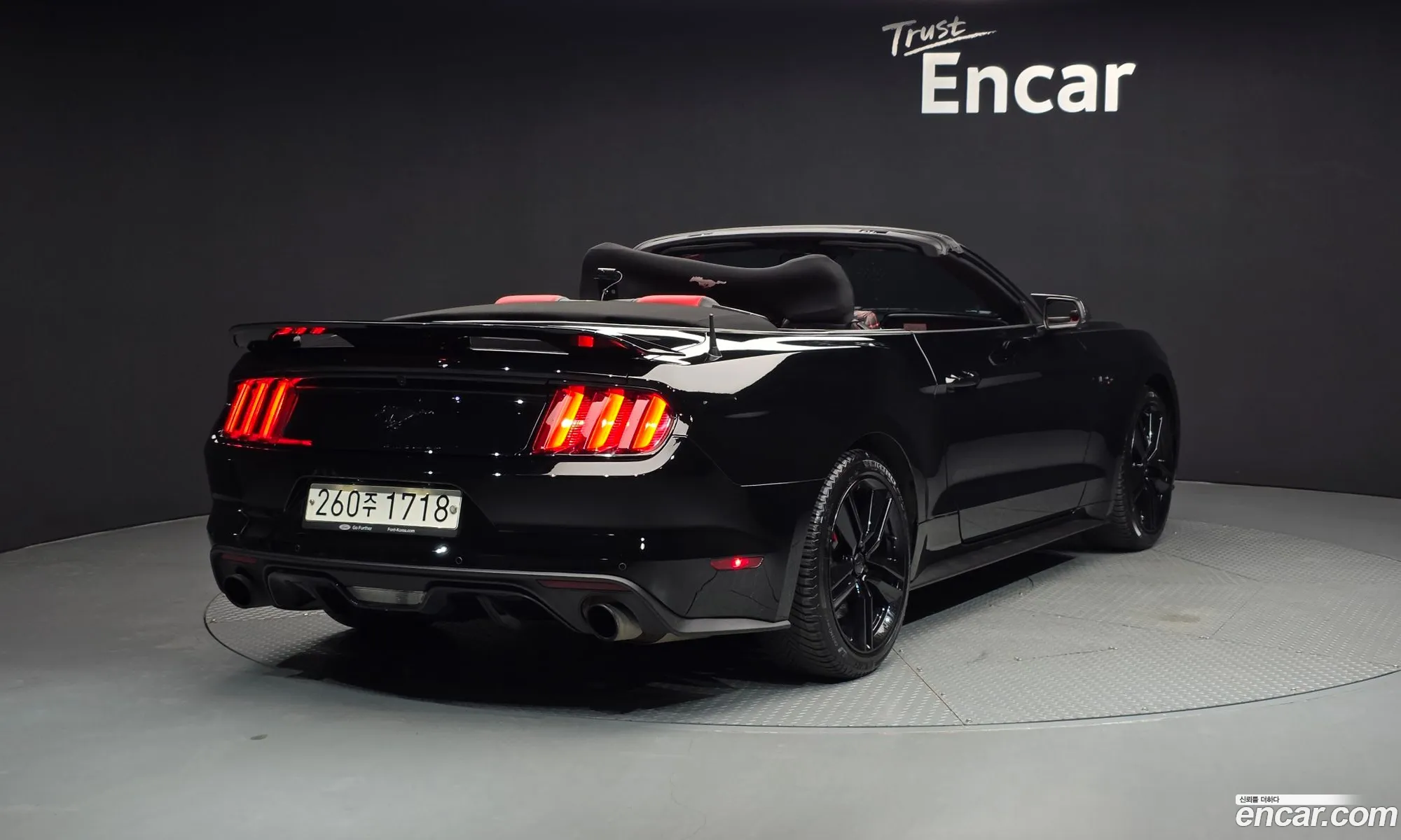 Ford Mustang 2017 — 11