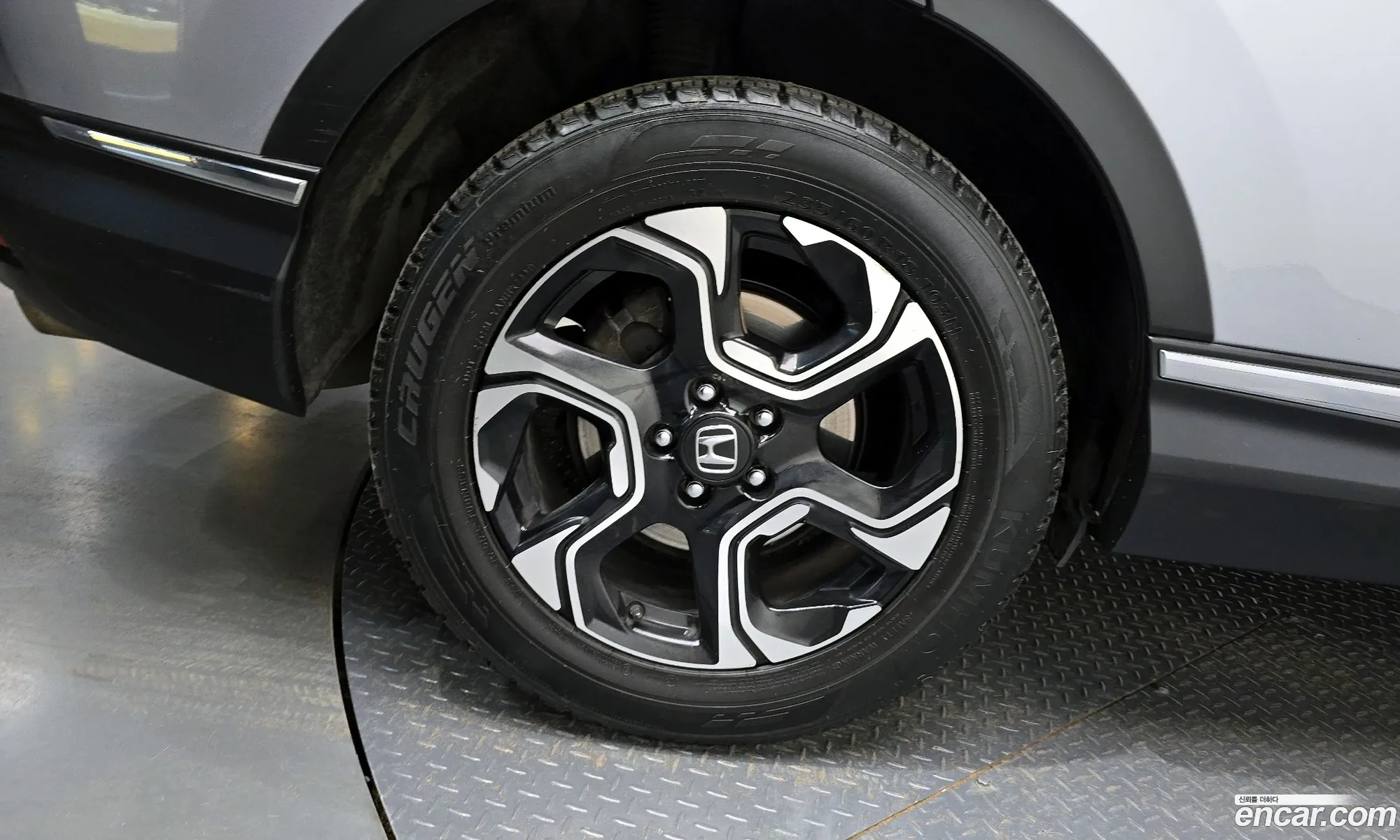 Honda CR-V 2017 5J6RW2890HL521698 — 6