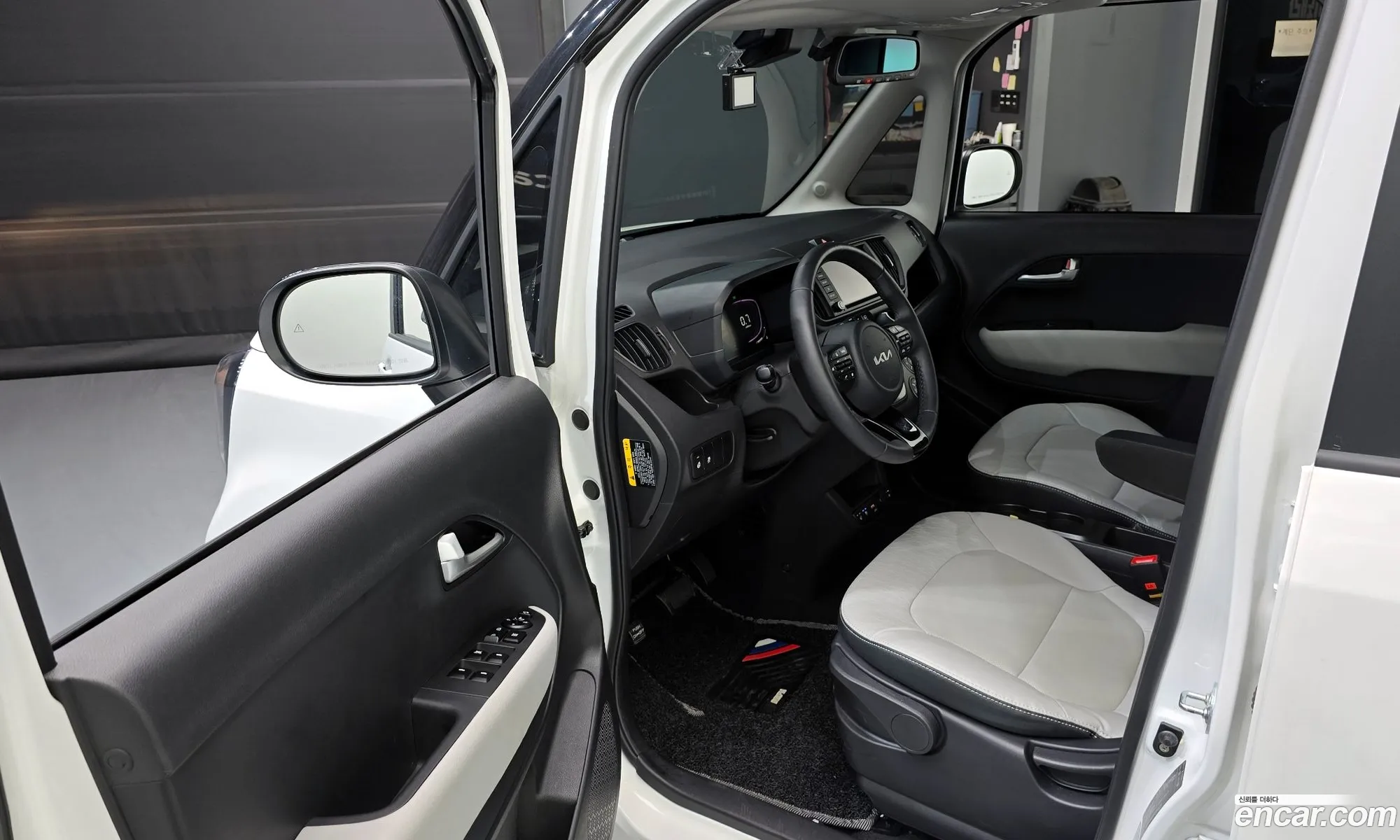 Kia Kia Ray 2024 — 32