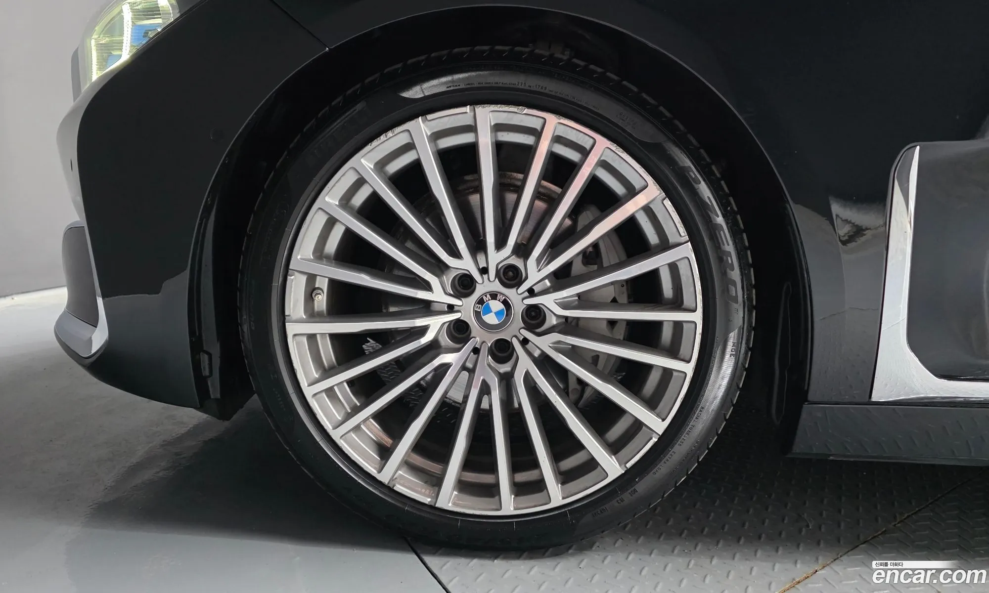 BMW 7 Series 2021 — 9