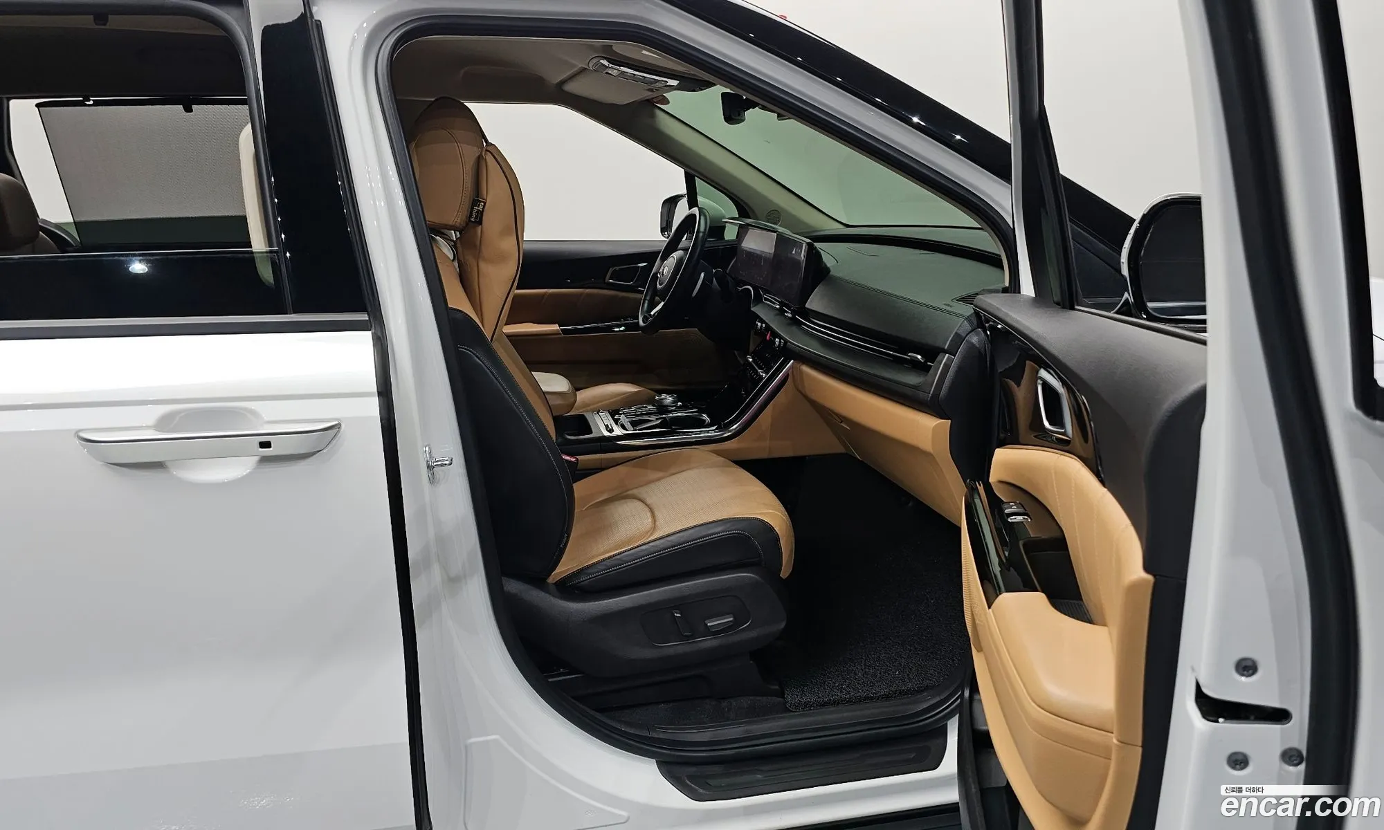 Kia Carnival 2021 KNANE81BBMS077607 — 7