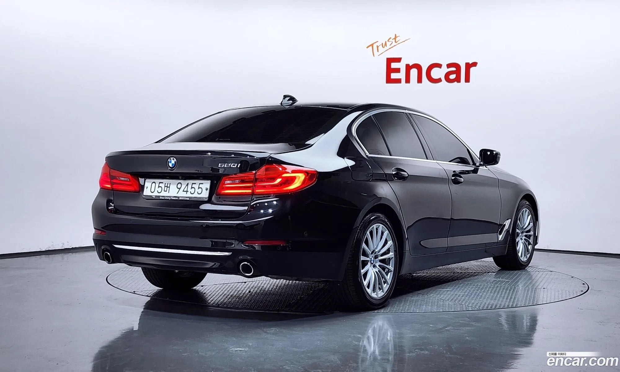 BMW 5 Series 2019 WBAJK7106KBP75087 — 2