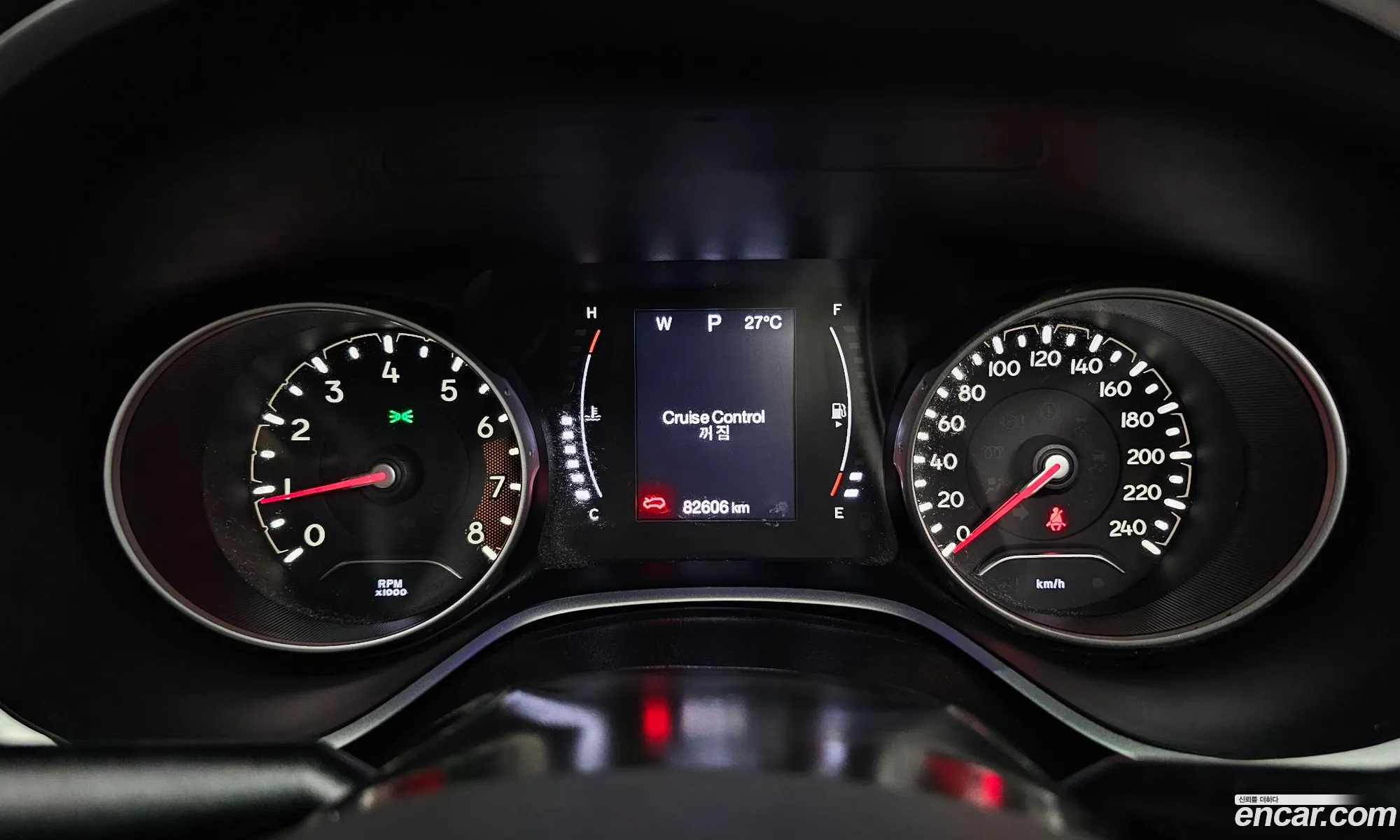 Jeep Compass 2018 3C4NJDBBXJT396578 — 18