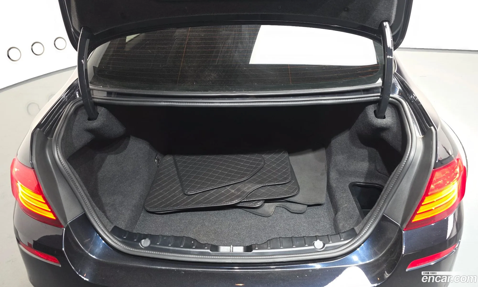 BMW 5 Series 2016 — 9