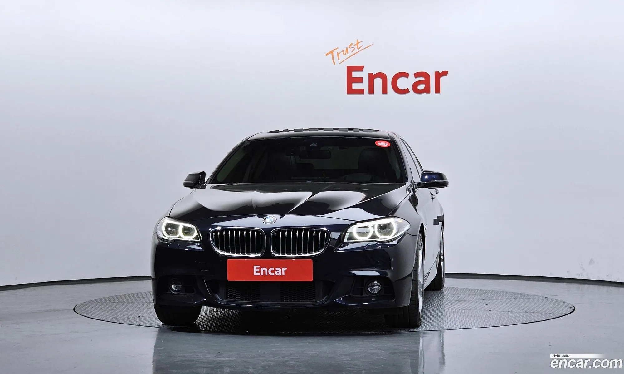 BMW 5 Series 2016 — 12