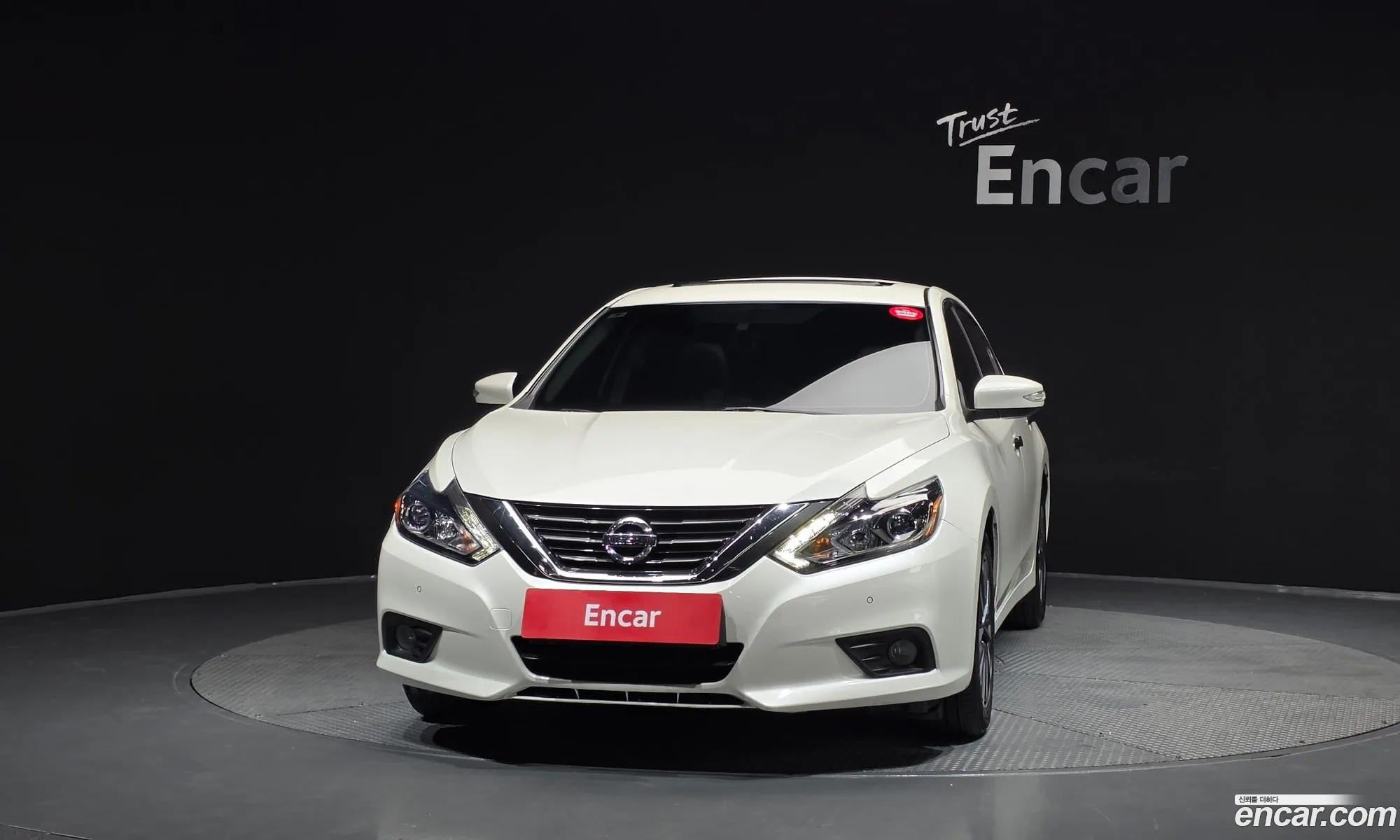 Nissan Altima 2017 1N4AL3AP2HC281310 — 6
