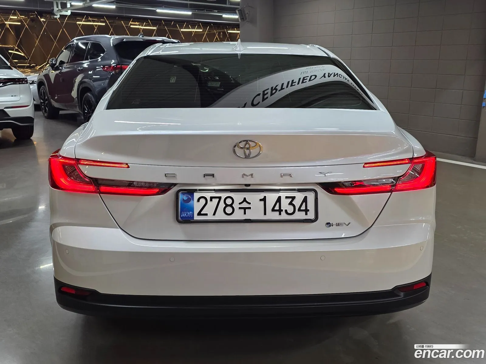 Toyota Camry 2025 — 6