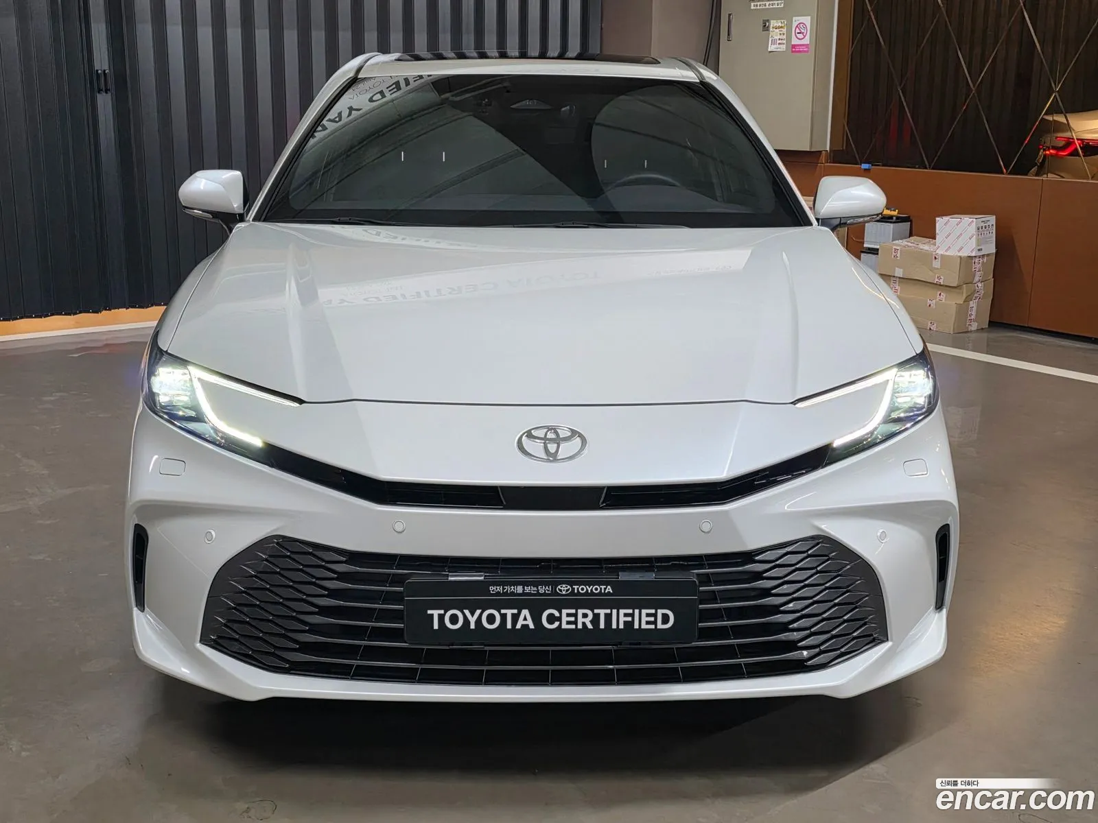 Toyota Camry 2025 — 5