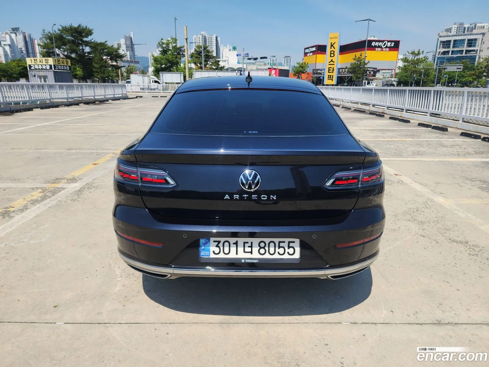 Volkswagen Arteon 2022 — 16