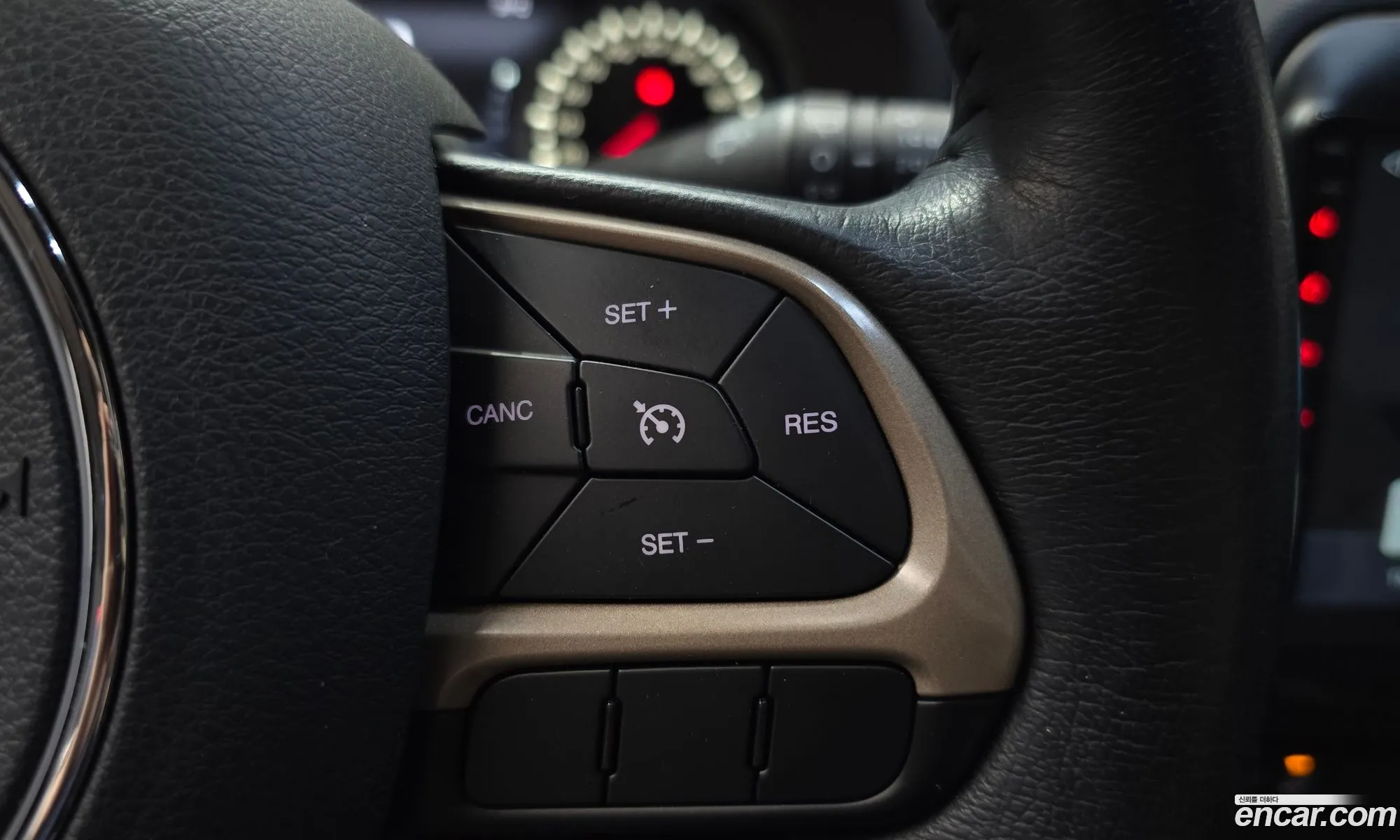 Jeep Renegade 2016 1C4BU0000GPD50647 — 3