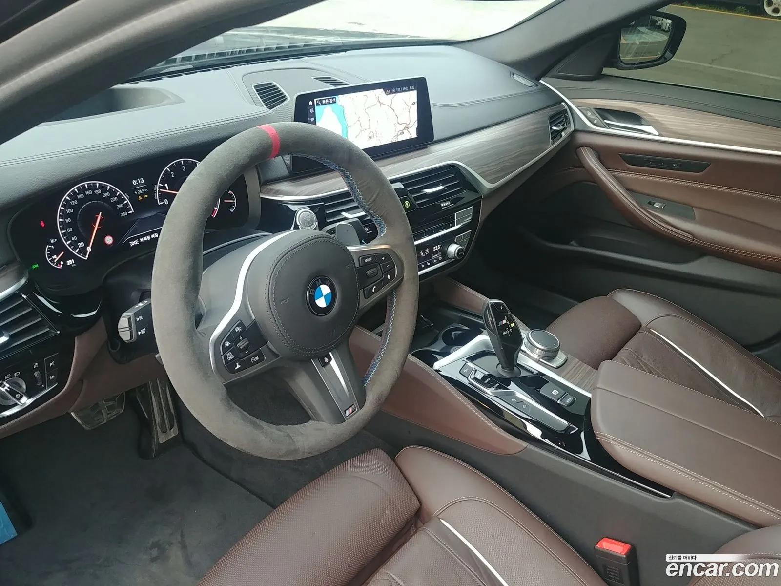 BMW 5 Series 2019 — 8