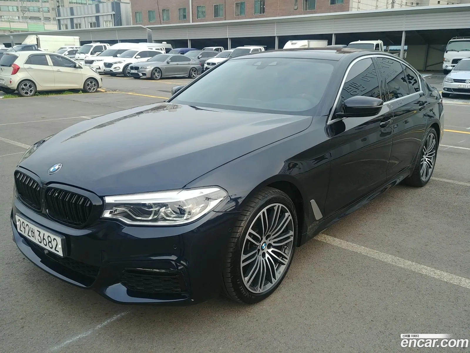 BMW 5 Series 2019 — 14