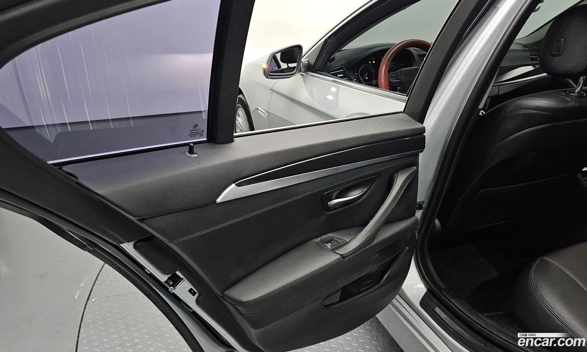 BMW 5 Series 2013 WBA5B9105ED028778 — 14