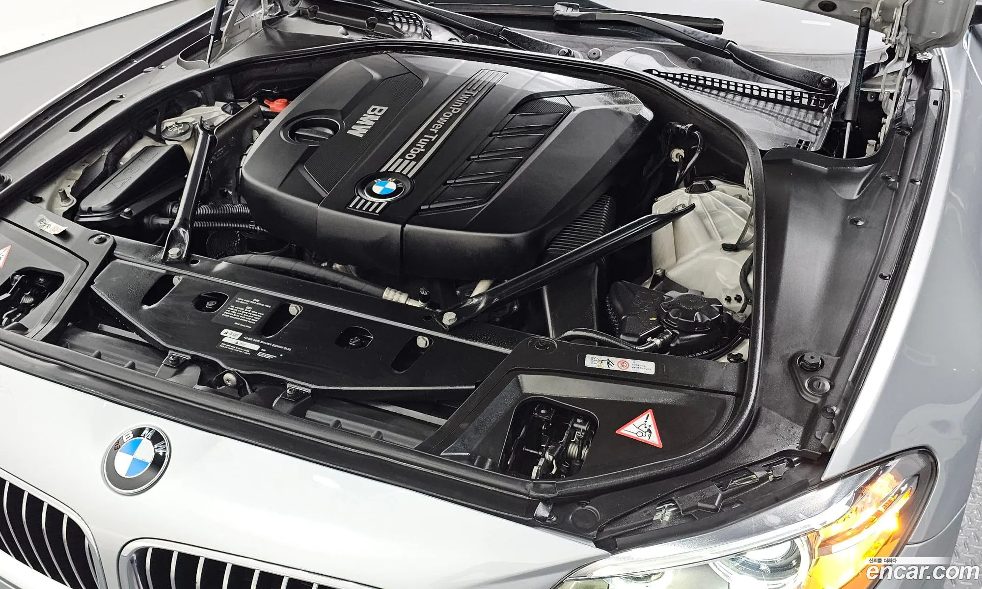 BMW 5 Series 2013 WBA5B9105ED028778 — 5