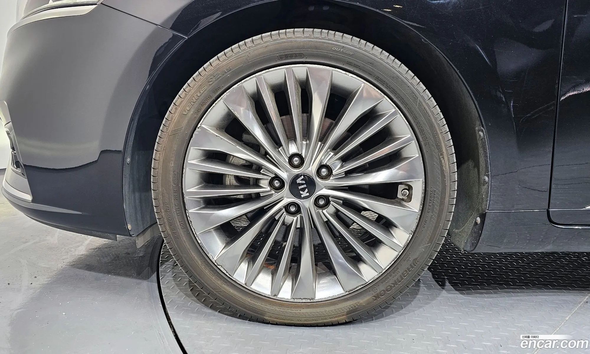 Kia K7 2017 — 8