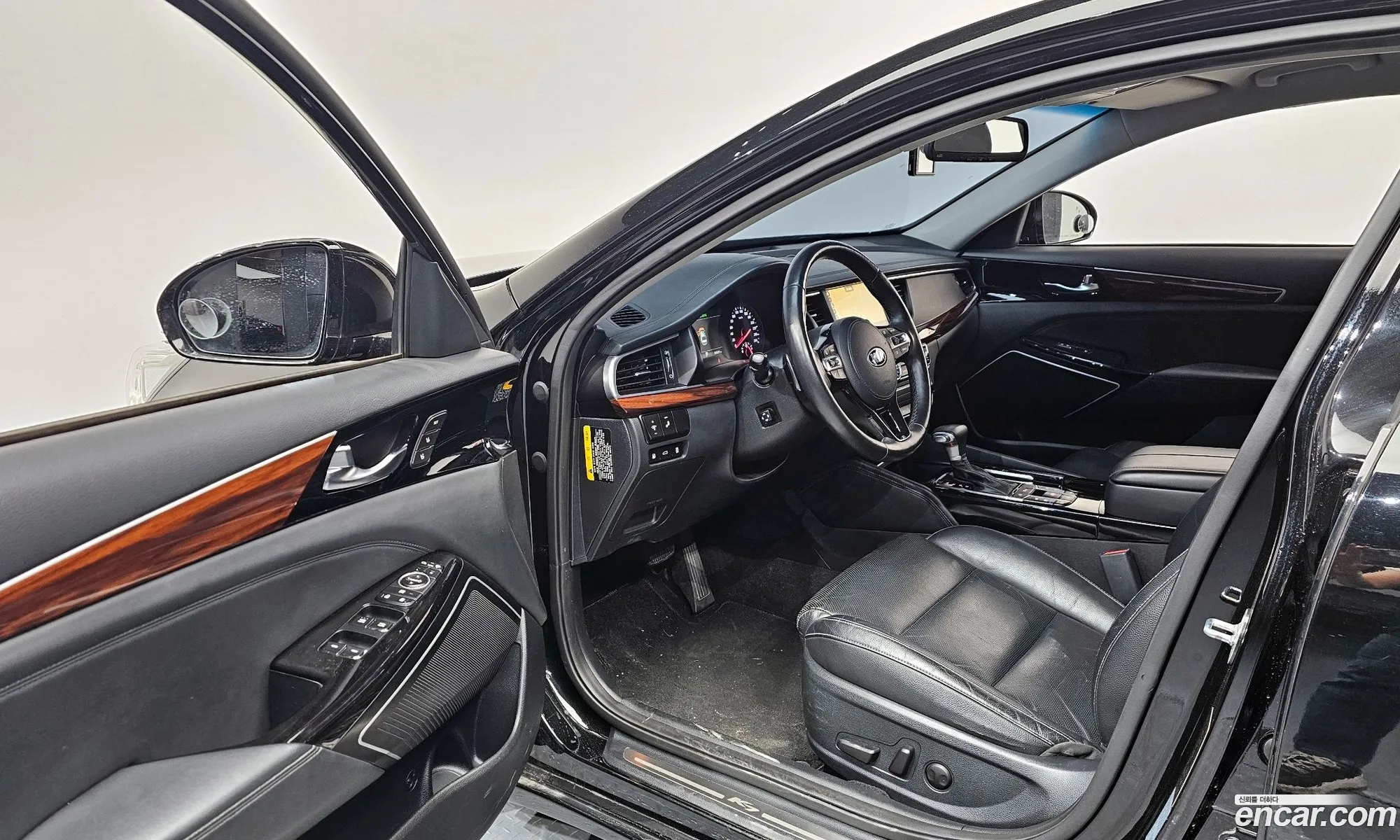Kia K7 2017 — 3