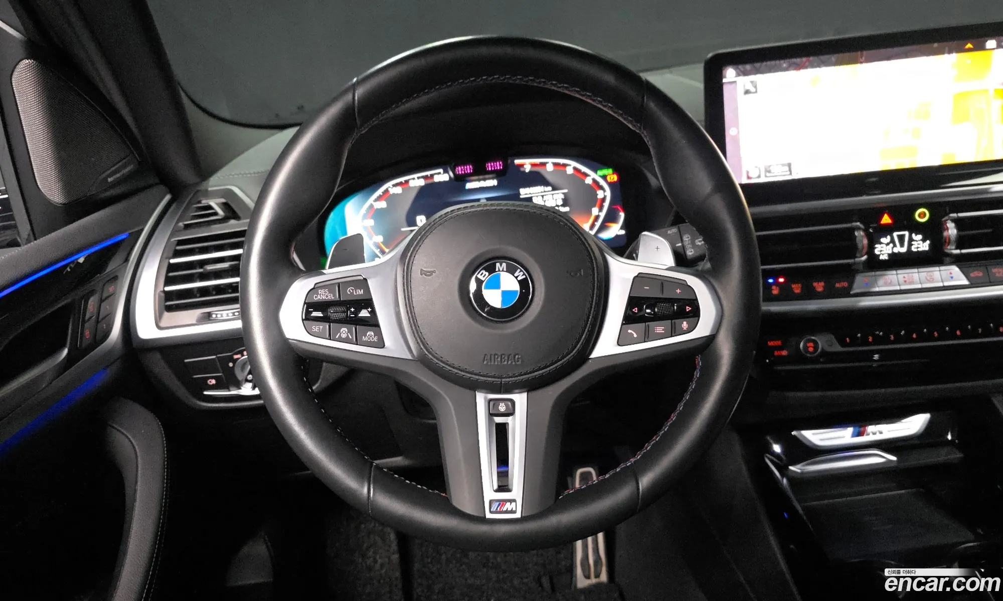 BMW X3 2023 WBA81DP03R9T47065 — 23
