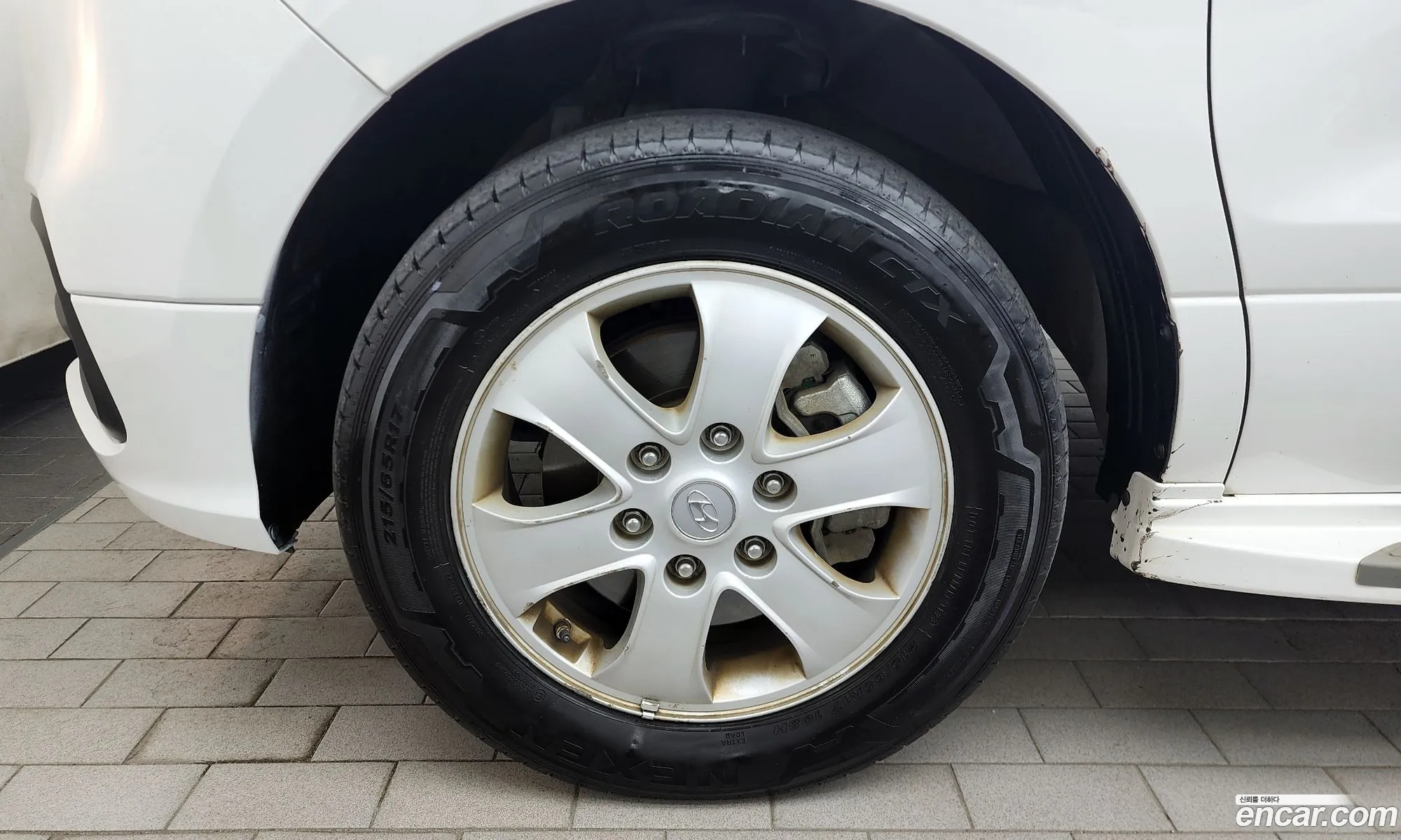Hyundai Grand Starex 2018 — 24
