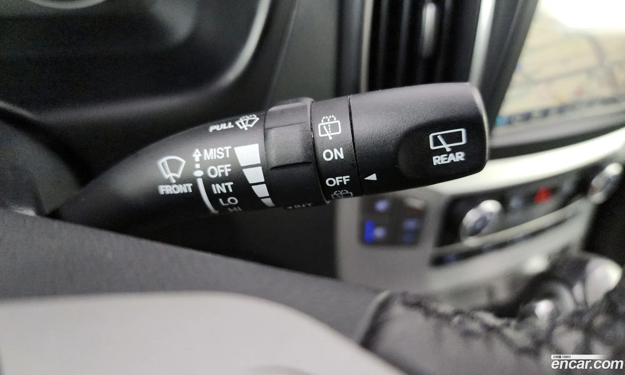 Hyundai Grand Starex 2018 — 27