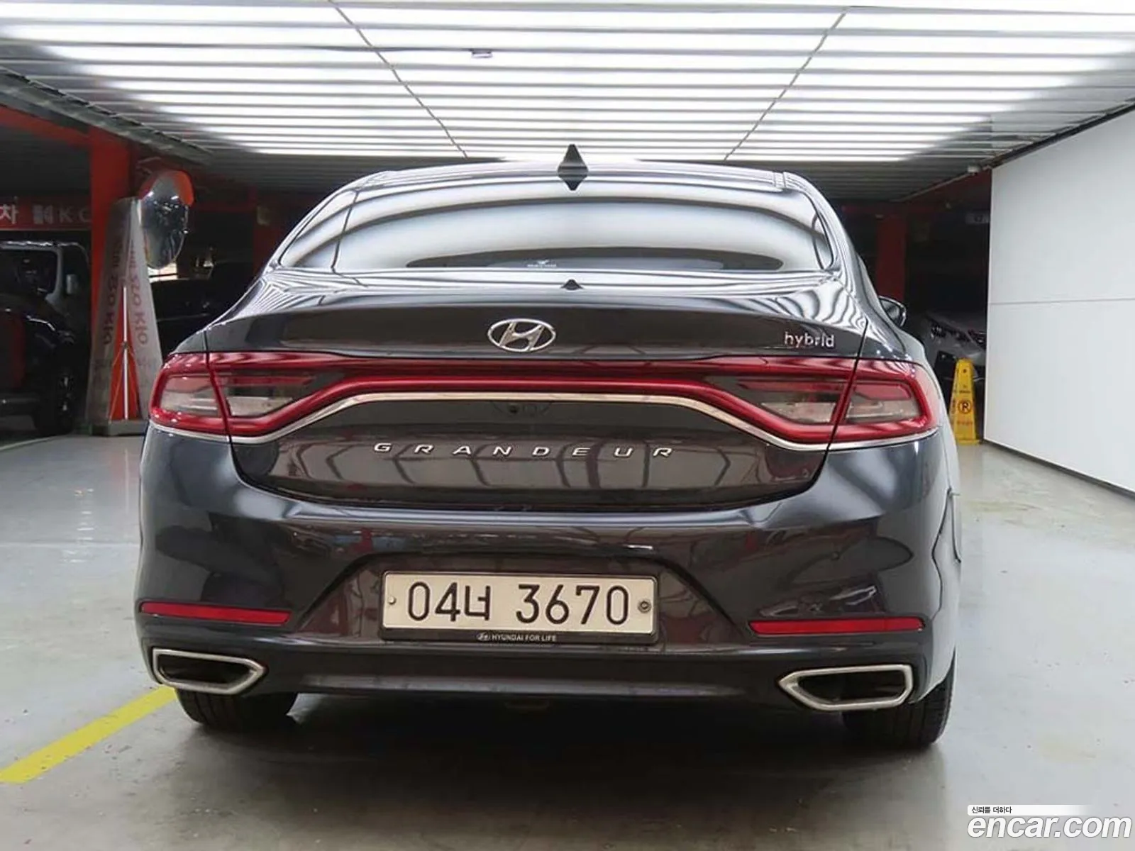 Hyundai Grandeur IG Hybrid 2017 — 3