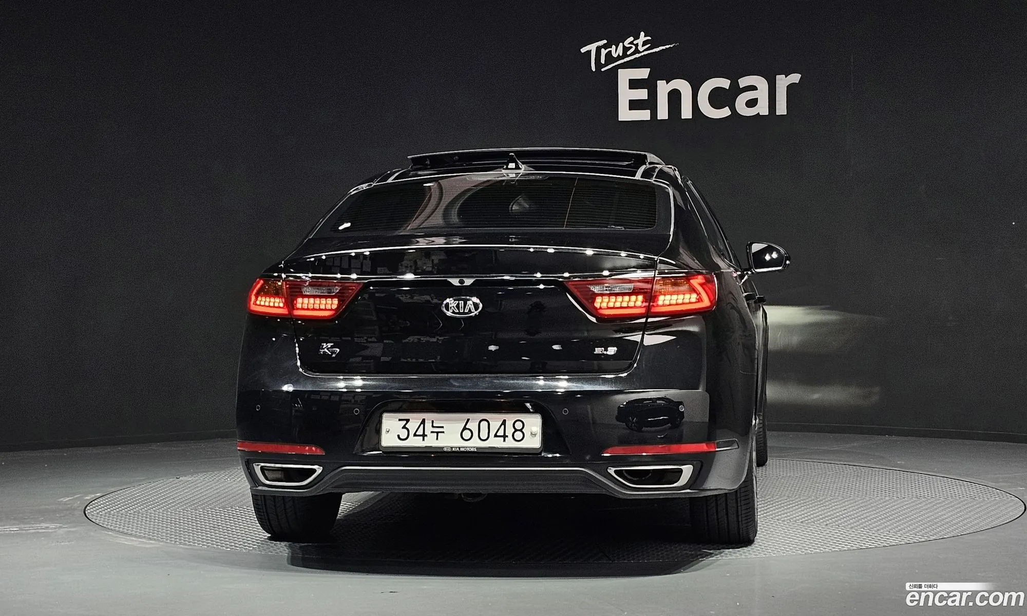 Kia K7 2018 — 7