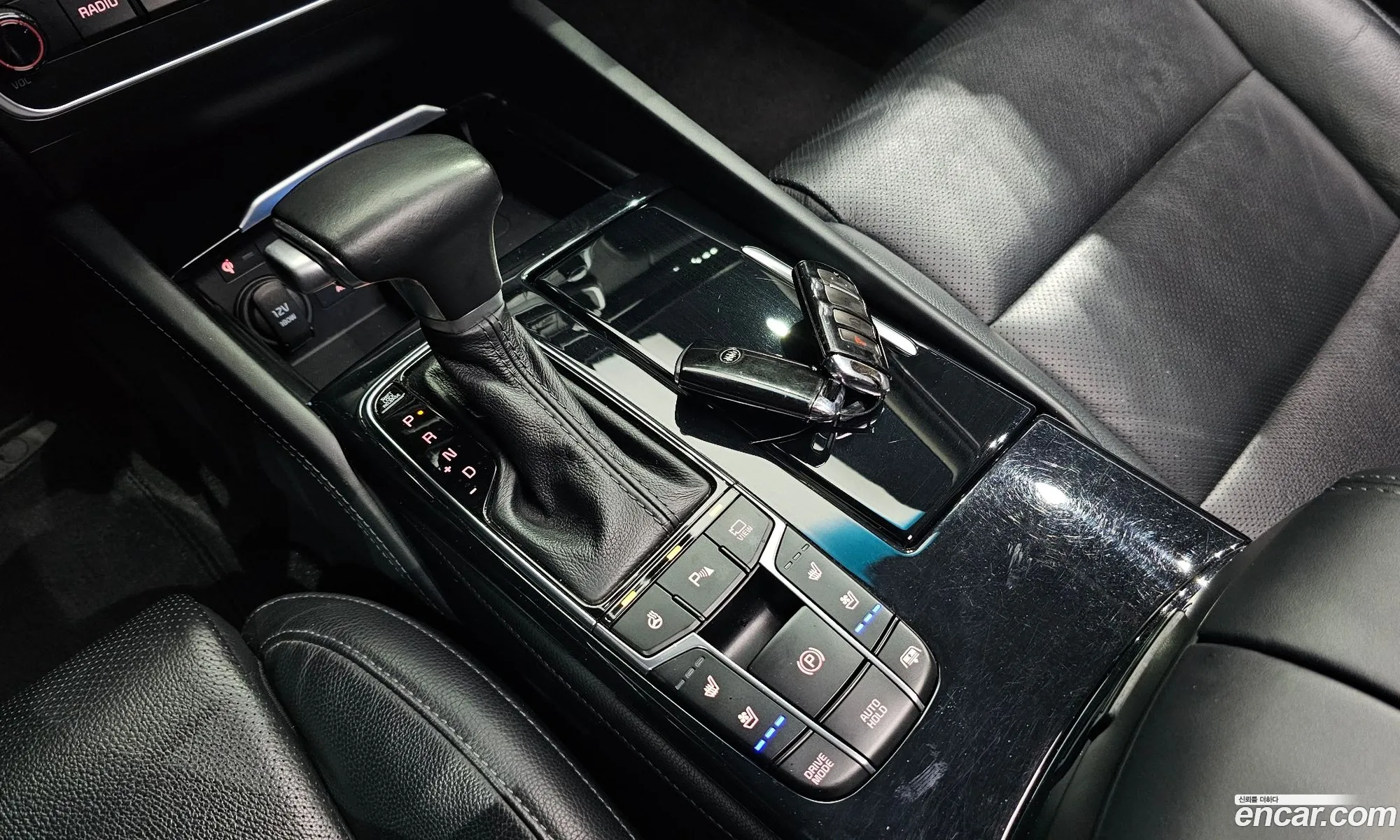 Kia K7 2018 — 15