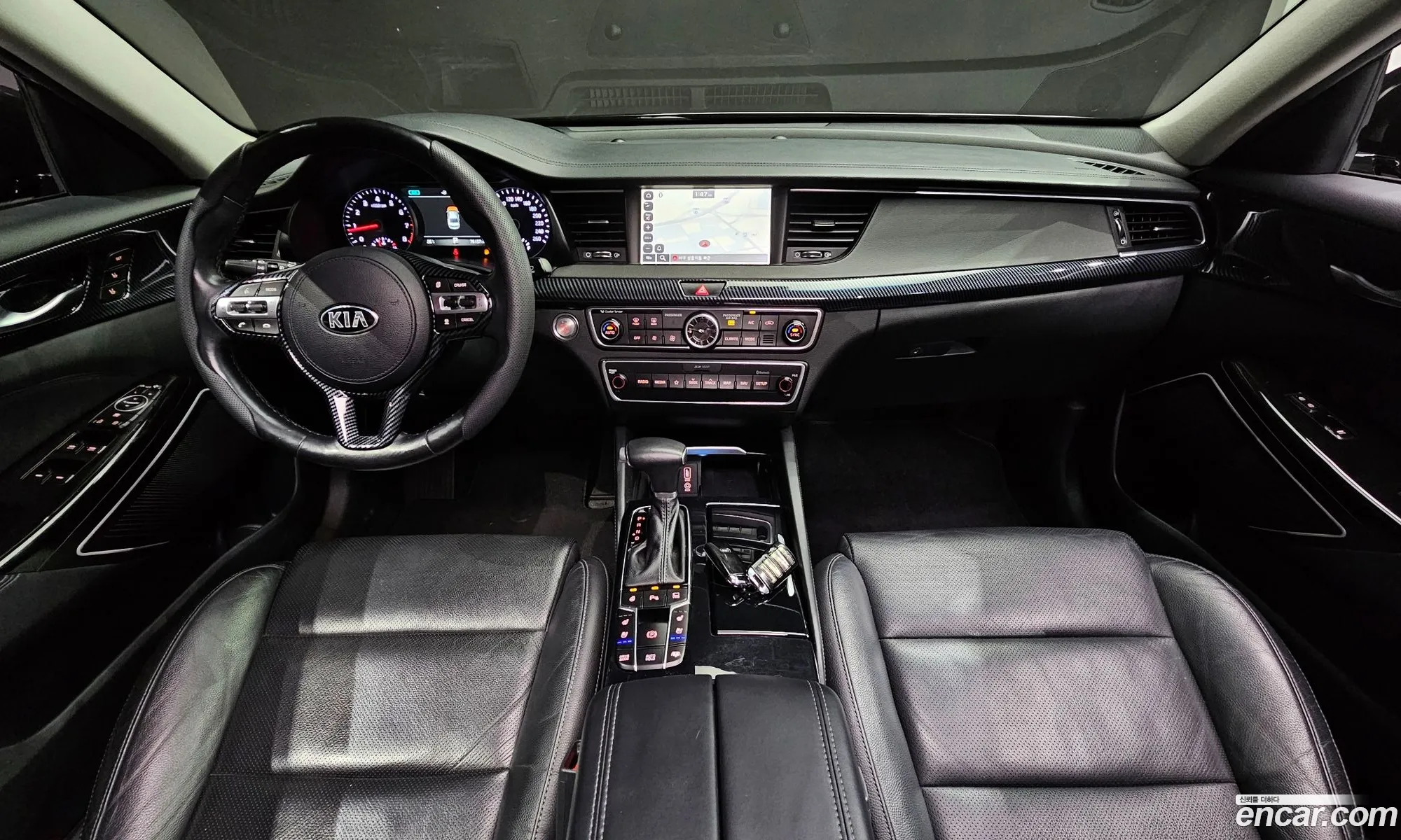 Kia K7 2018 — 12