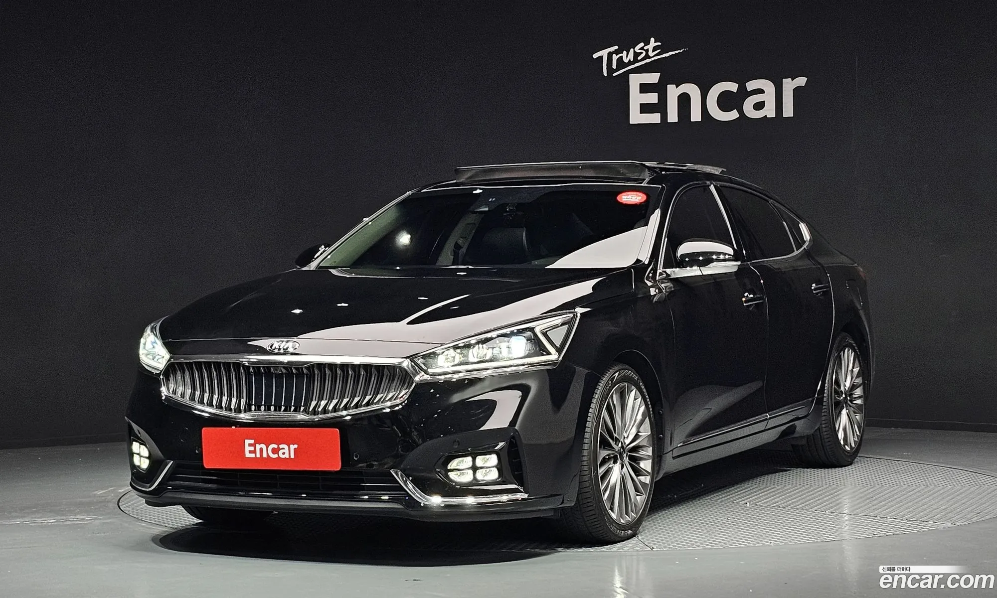 Kia K7 2018 — 17